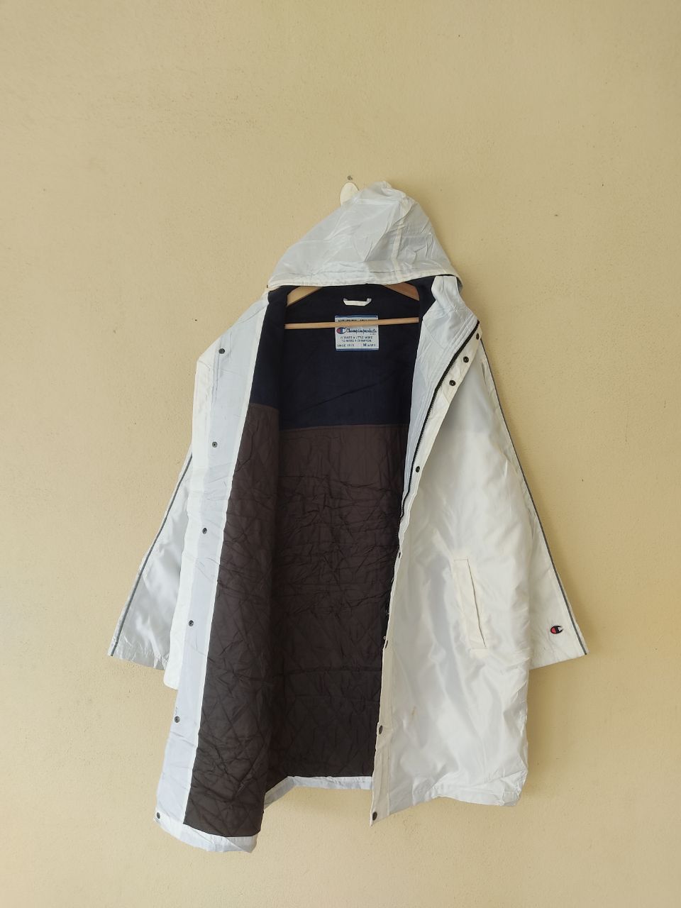 Champion × Vintage VINTAGE CHAMPION LONG WHITE JACKET Size US M / EU 48-50 / 2 - 4 Thumbnail