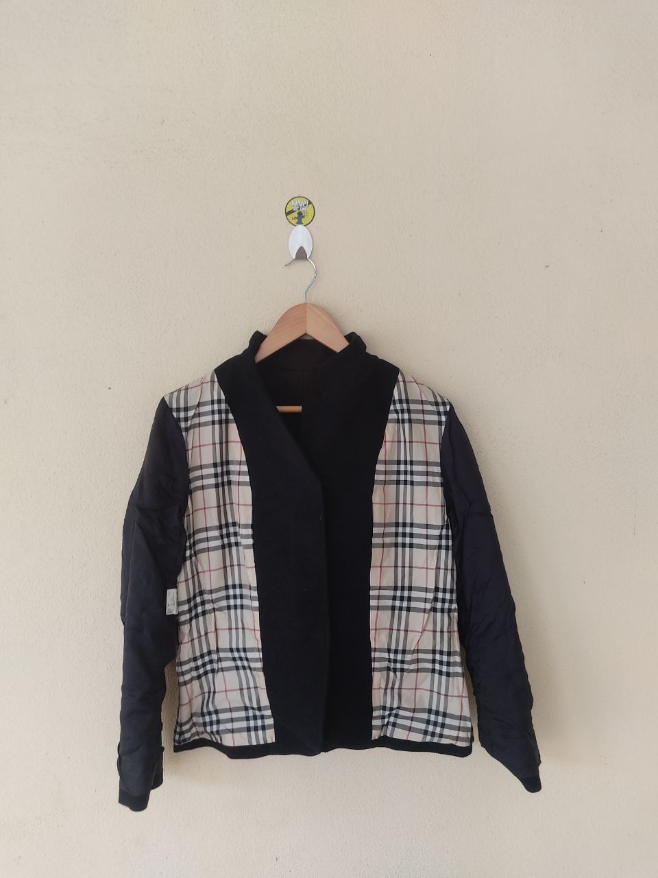 Burberry BURBERRY BLACK JACKET Size US S / EU 44-46 / 1 - 1 Thumbnail