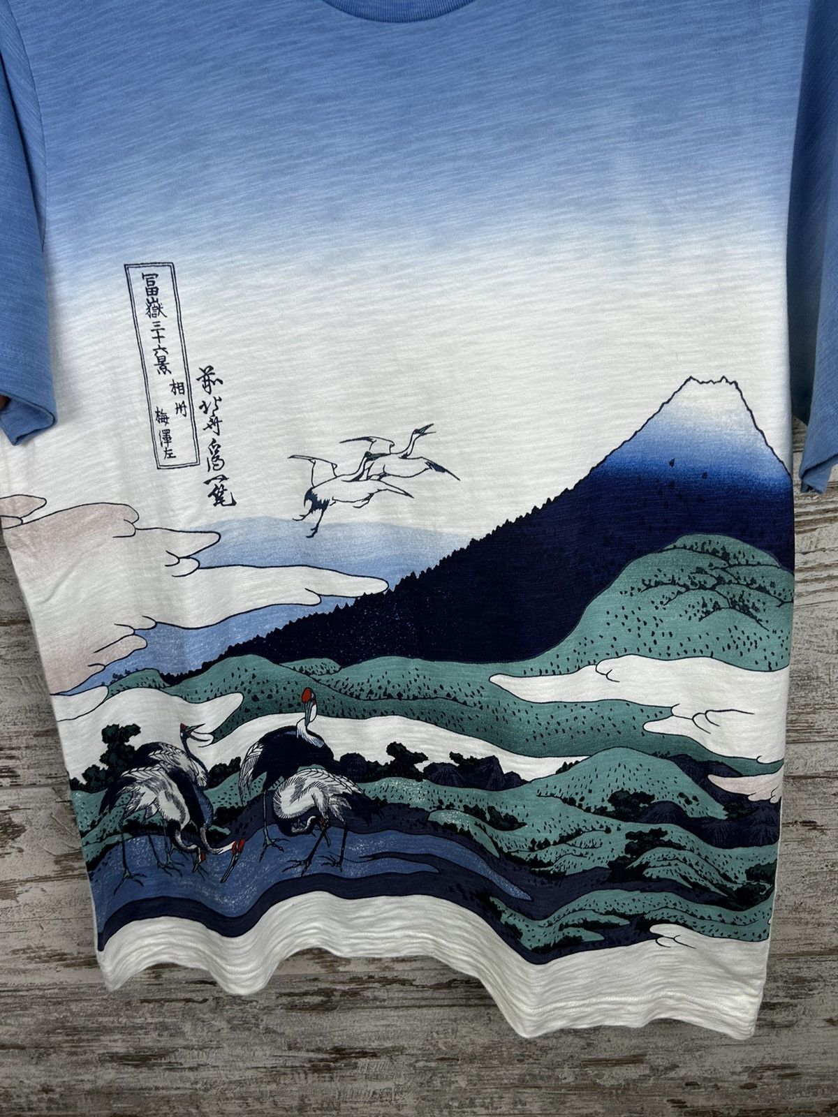 Japanese Brand × Uniqlo Mens Uniqlo Hokusai Blue T Shirt art tee Japanese brand y2k Size US XL / EU 56 / 4 - 5 Thumbnail