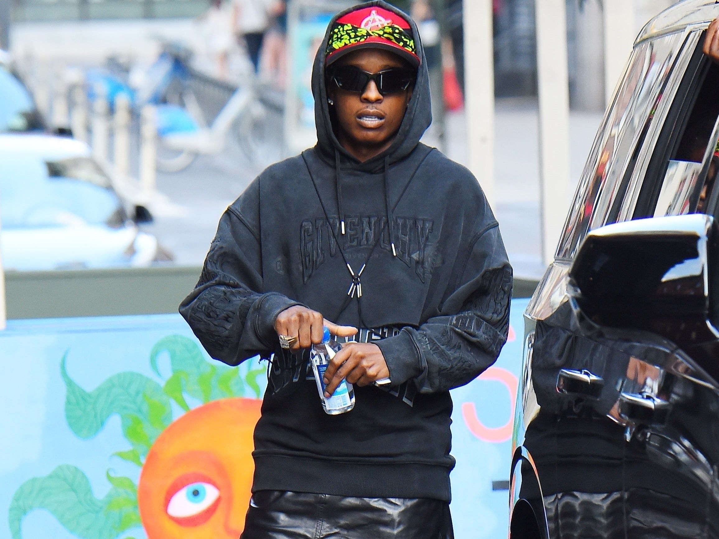 Givenchy Givenchy Matthew Williams Logo A$AP Rocky Khaki XS New Size US XS / EU 42 / 0 - 13 Thumbnail