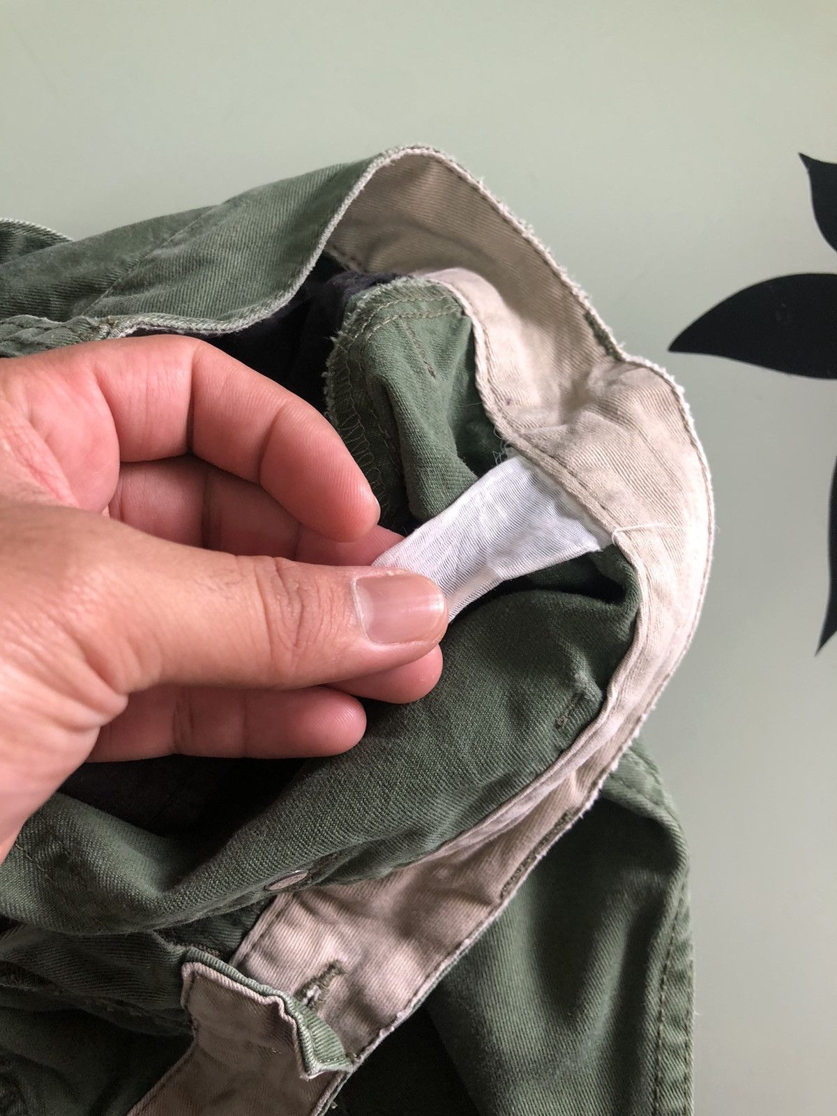 Japanese Brand Vintage Dominate Handcrafted Multi Pocket Cargo Pants Size US 31 - 16 Thumbnail