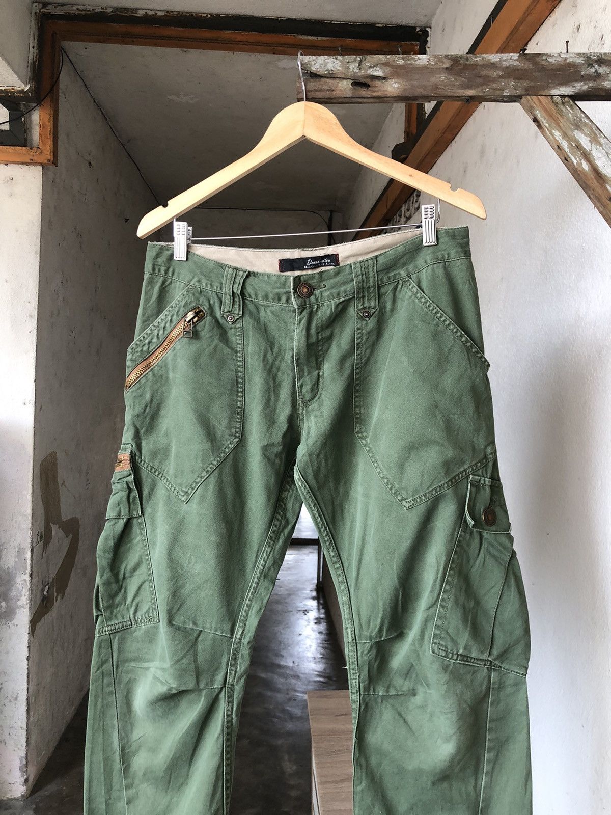 Japanese Brand Vintage Dominate Handcrafted Multi Pocket Cargo Pants Size US 31 - 5 Thumbnail