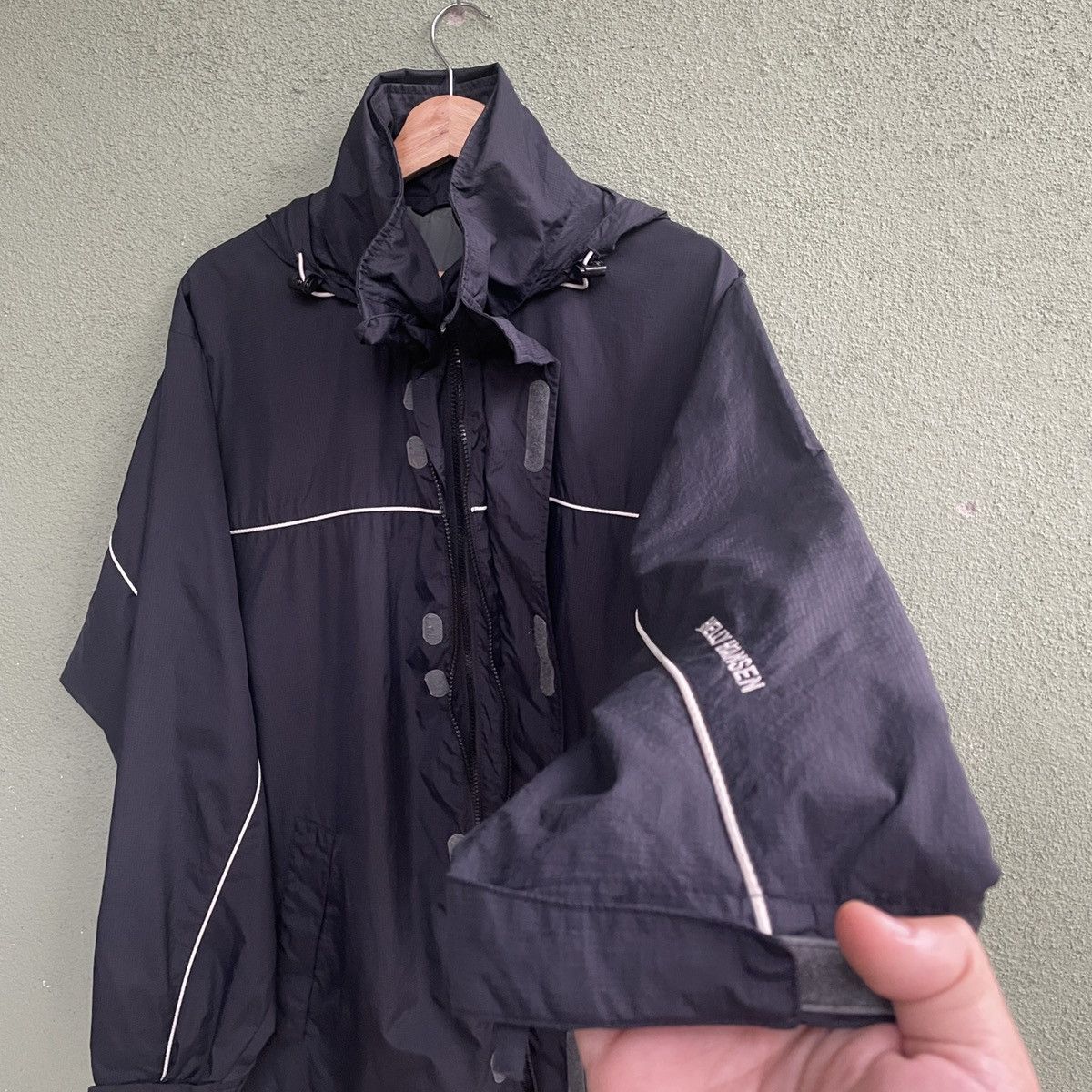 Helly Hansen Vtg HELLEY HENSEN Embrodery Small Logo Zipper Hoodie Jacket Size US XL / EU 56 / 4 - 2 Thumbnail