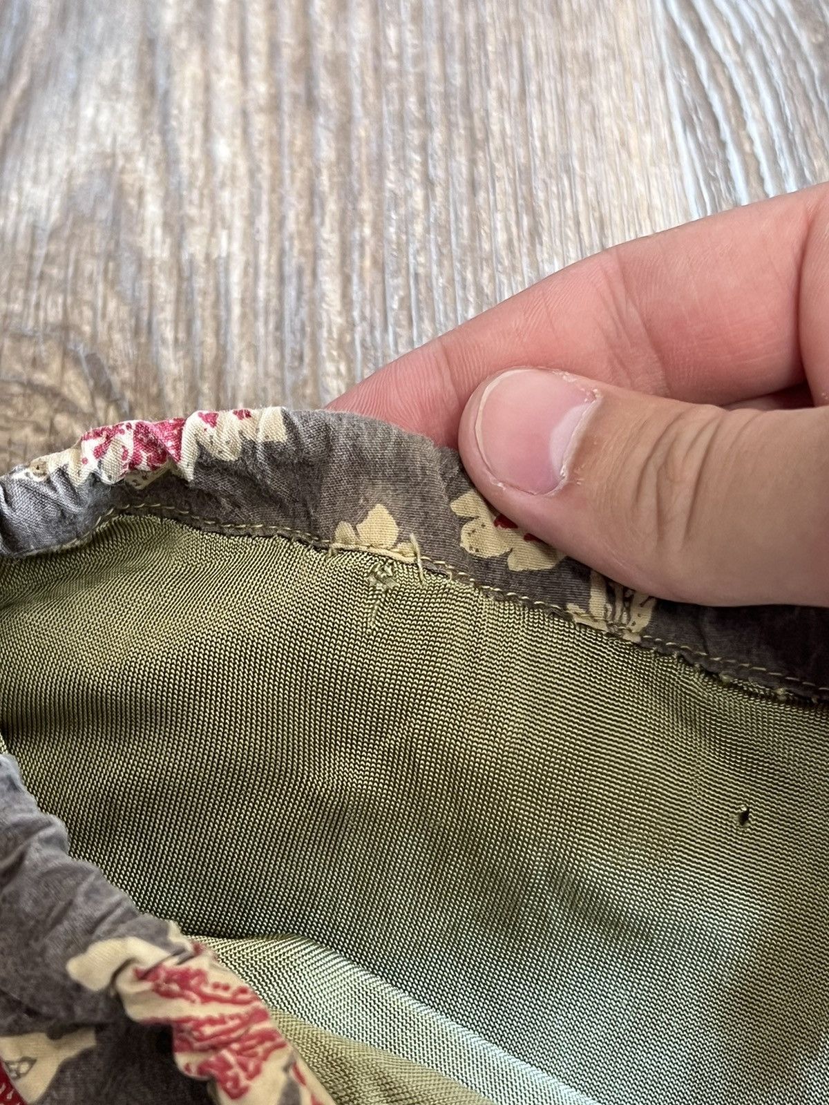 C.P. Company C.P. Company ideas from Massimo Osti flowers swim shorts Size US 34 / EU 50 - 14 Thumbnail