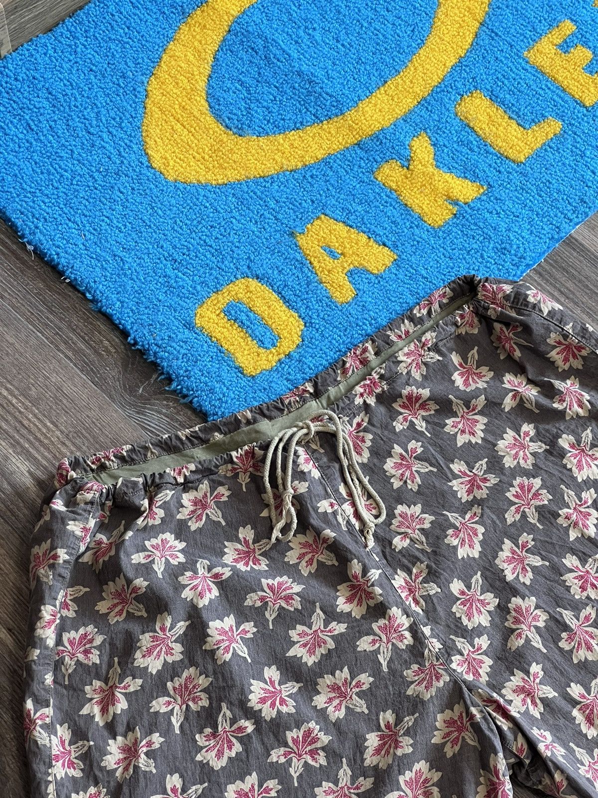 C.P. Company C.P. Company ideas from Massimo Osti flowers swim shorts Size US 34 / EU 50 - 4 Thumbnail