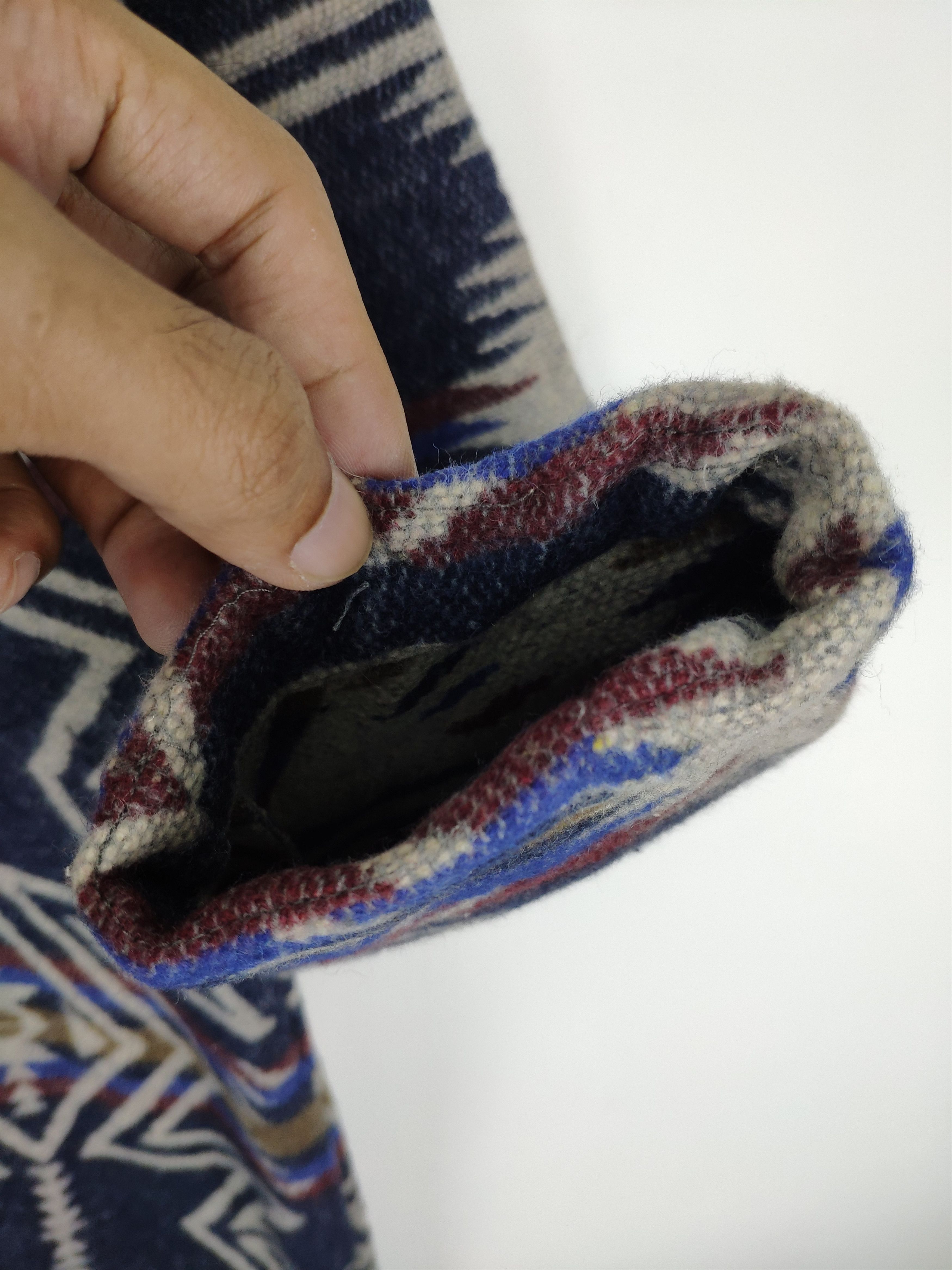 Japanese Brand Vintage Wool Knit Cardigan Navajo Native Durer Size M / US 6-8 / IT 42-44 - 4 Thumbnail