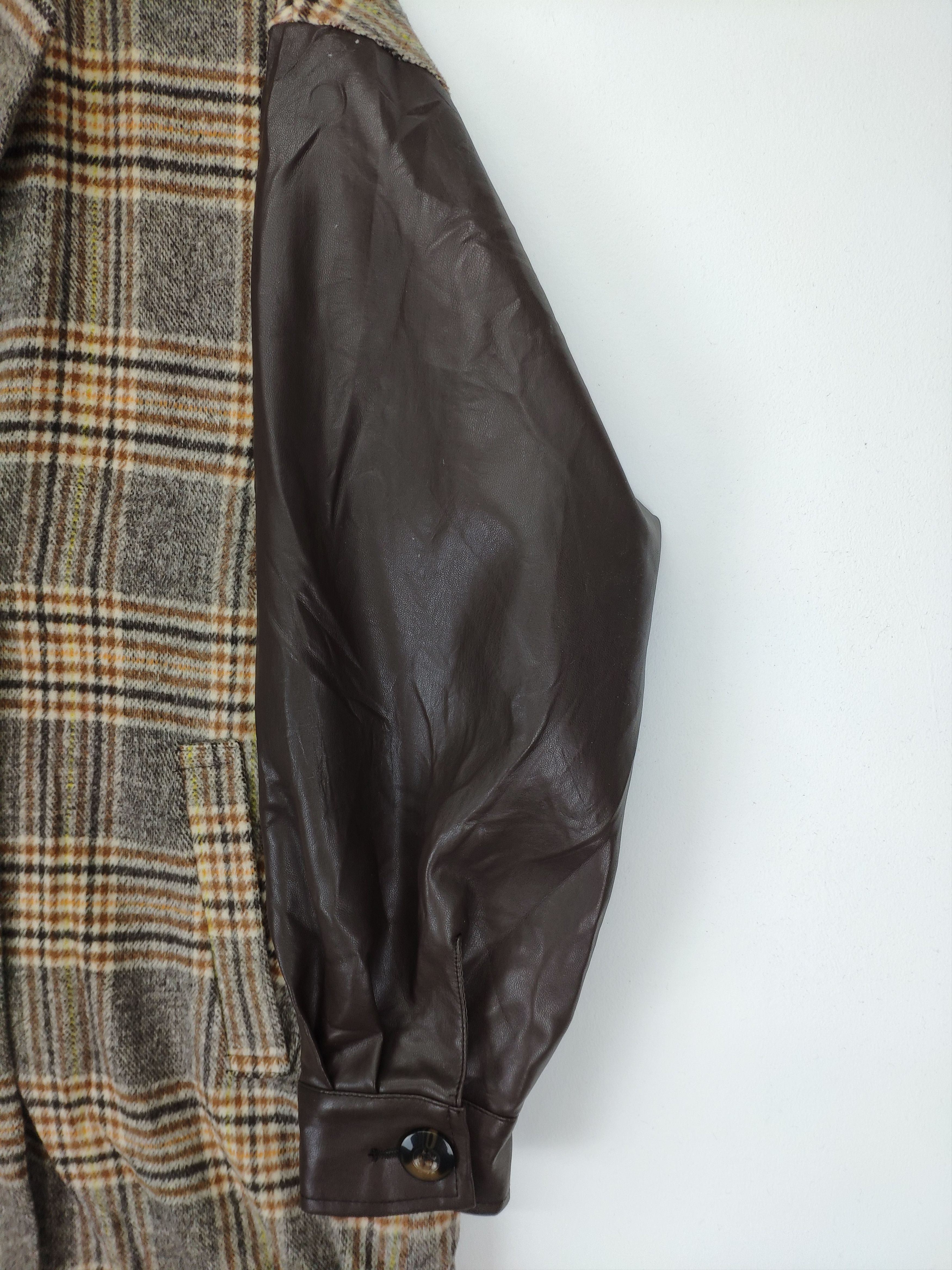 Japanese Brand × Vintage AW20 Vintage Wool Jacket Long Checkered Sleeve Leather Size L / US 10 / IT 46 - 4 Thumbnail