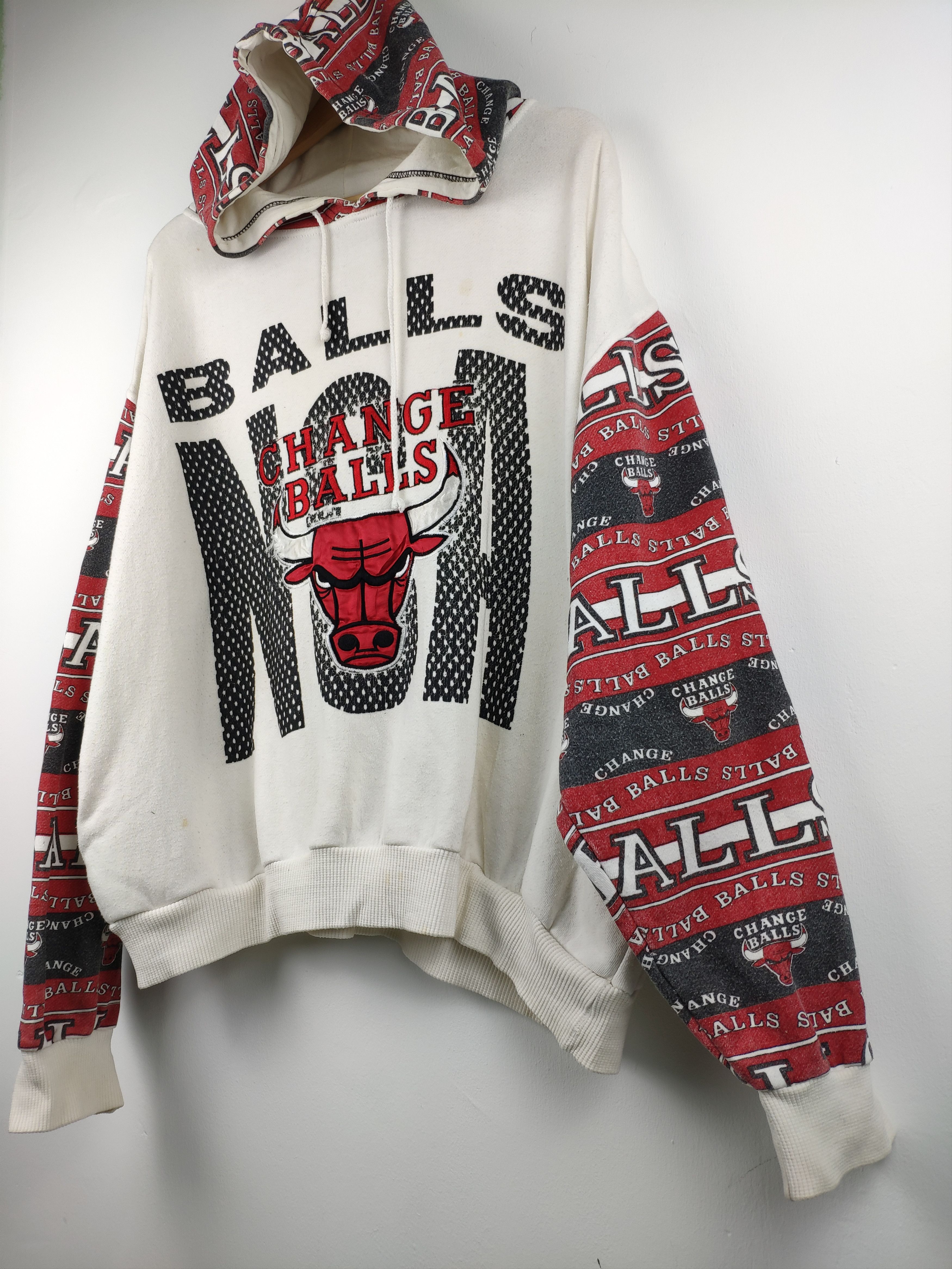 NBA Steal 💥 Vintage Chicago Bull Hoodie Parody Change Bull Size US XL / EU 56 / 4 - 2 Thumbnail