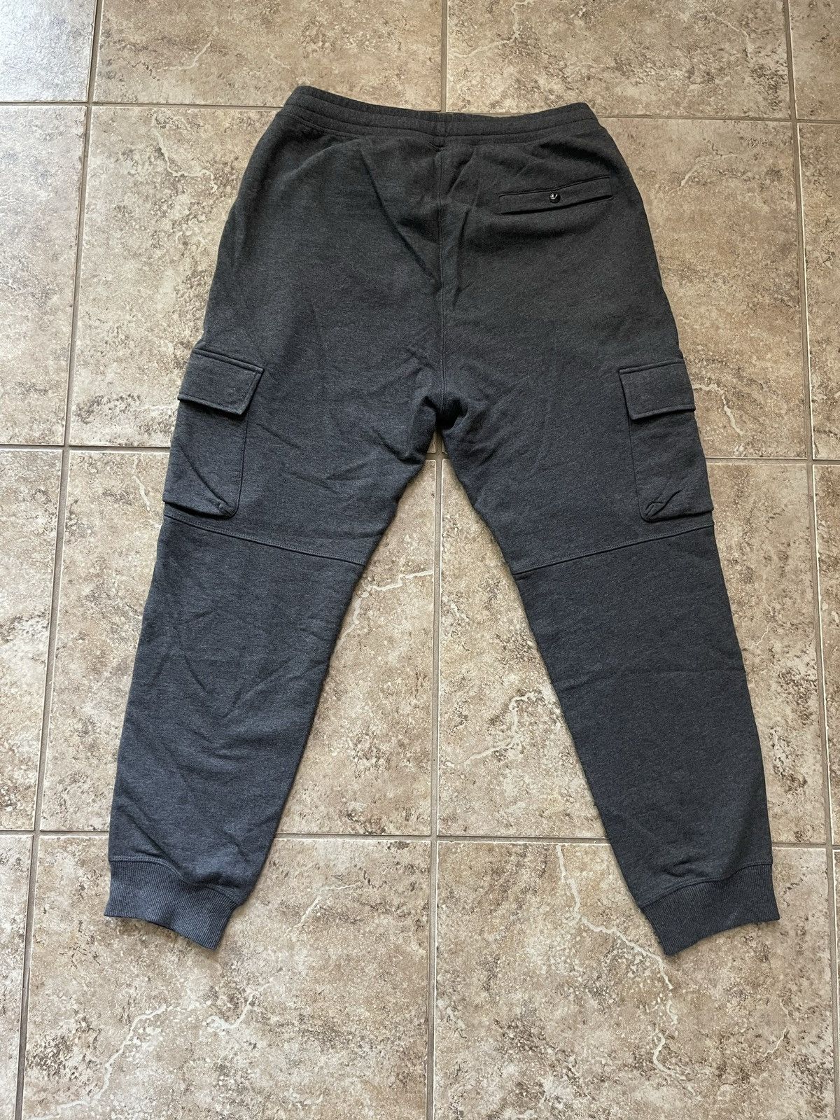 Burberry Burberry London Cargo Sweatpants Joggers Size US 32 / EU 48 - 2 Thumbnail