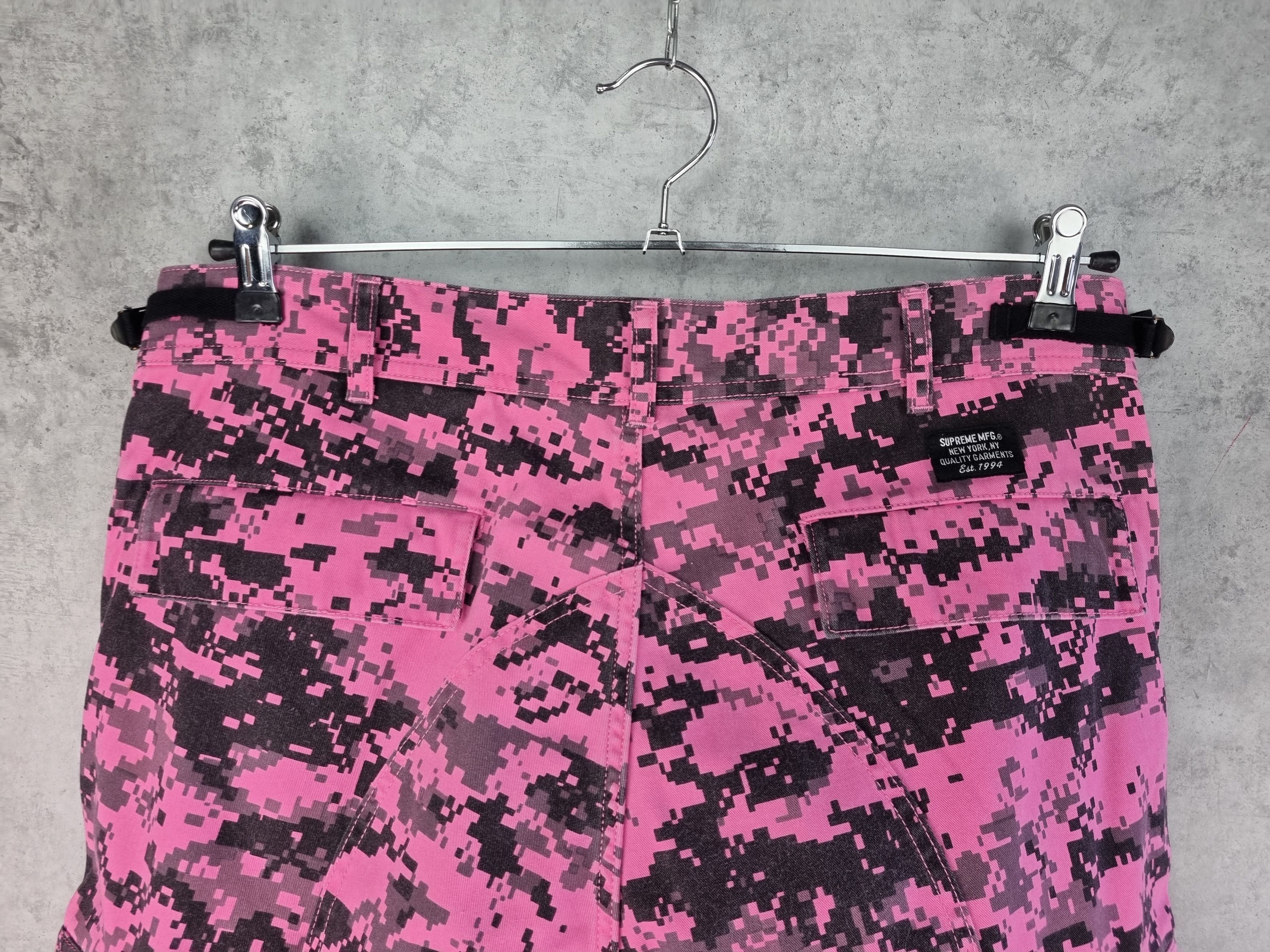 Supreme Supreme Cargo Camo Pink Nylon/Cotton Pants Size US 34 / EU 50 - 9 Thumbnail