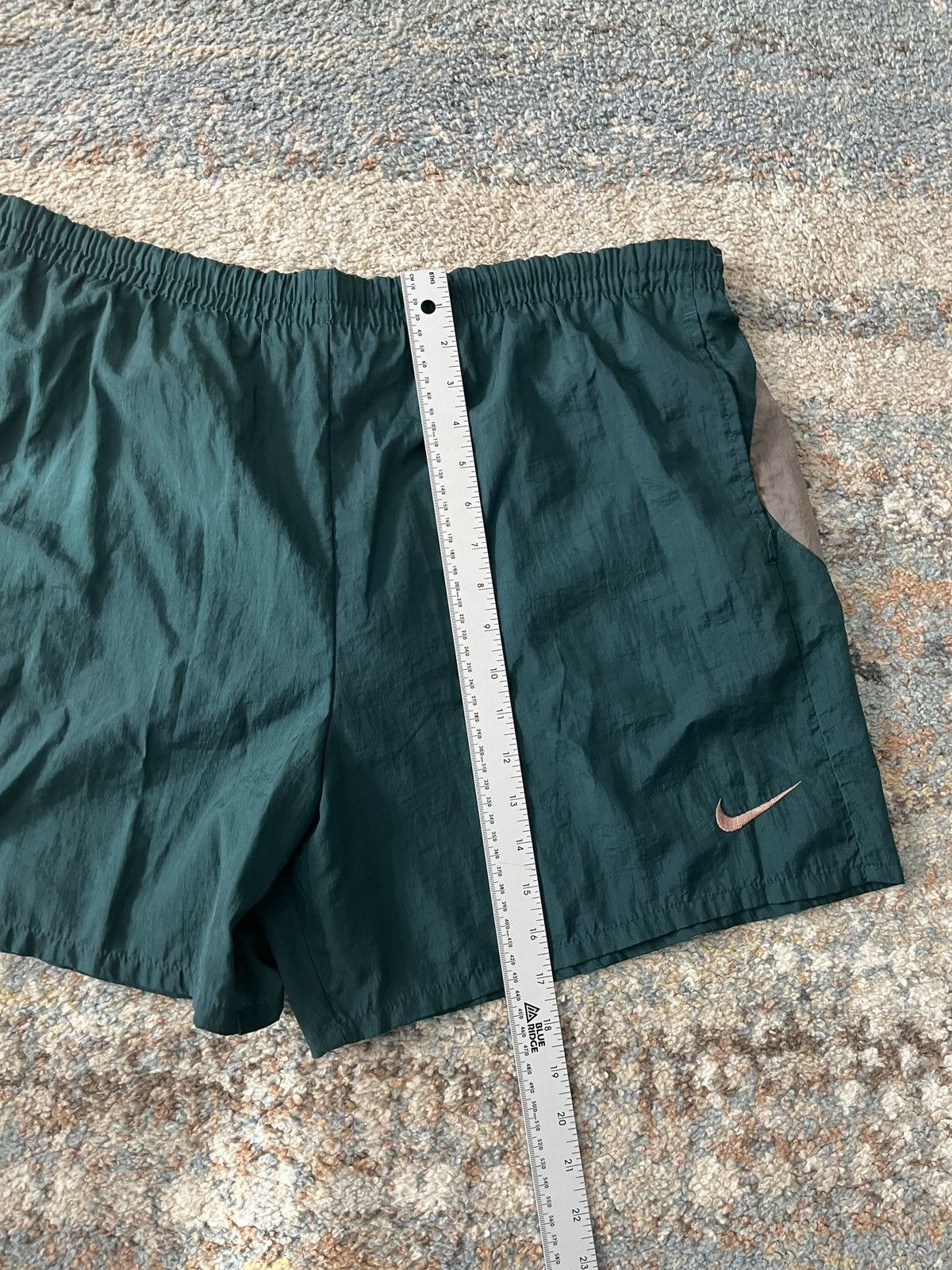 Vintage VTG 90s Nike BIG SWOOSH sz large Size US 36 / EU 52 - 5 Thumbnail