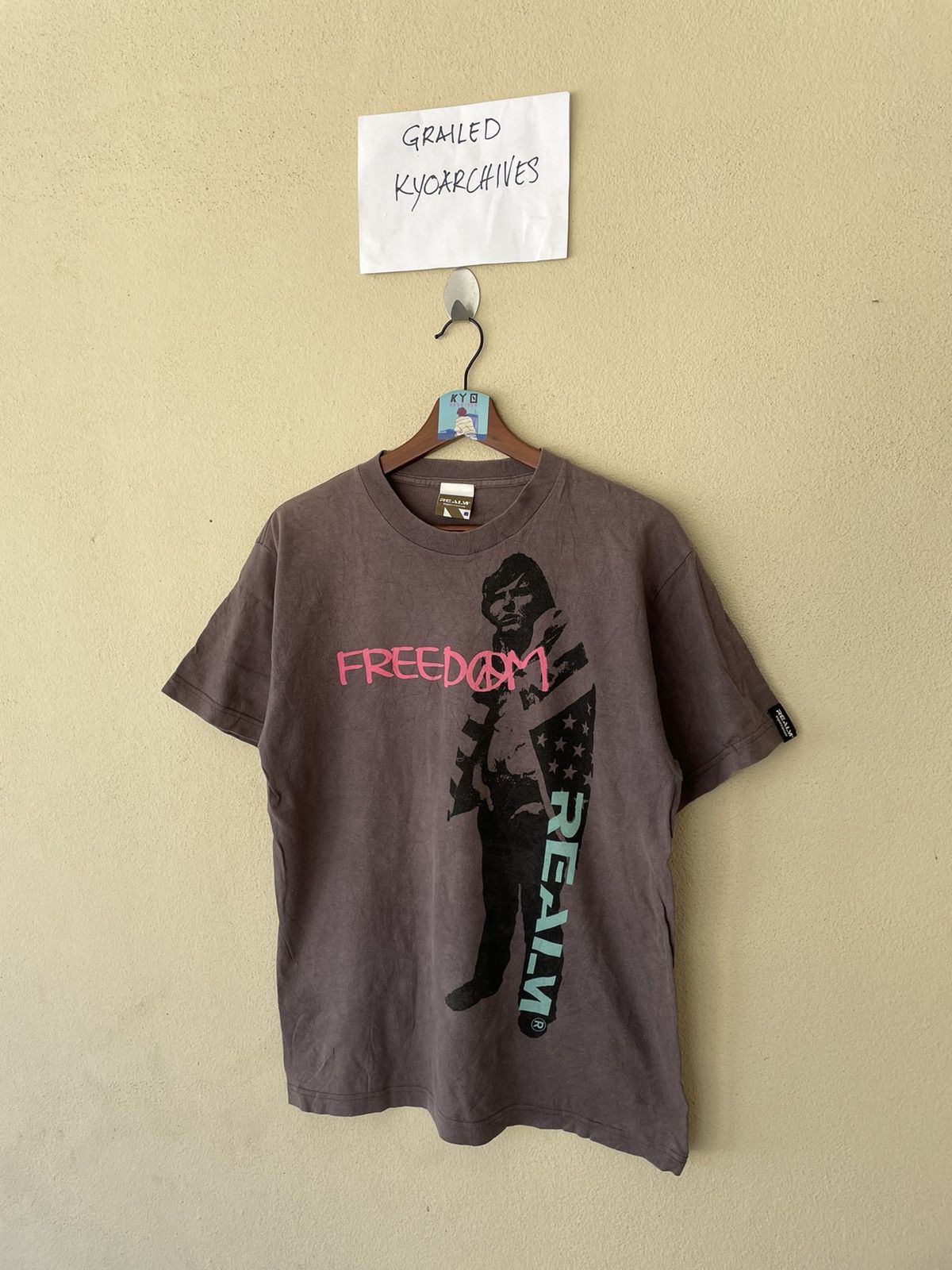 Japanese Brand REALM EXPANSION TEE Size US M / EU 48-50 / 2 - 2 Thumbnail