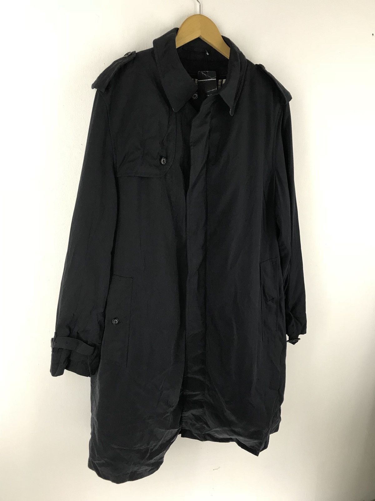 Burberry 🔥FINAL DROP🔥Burberry London Blue Black Nova Check Lining Size US L / EU 52-54 / 3 - 3 Thumbnail