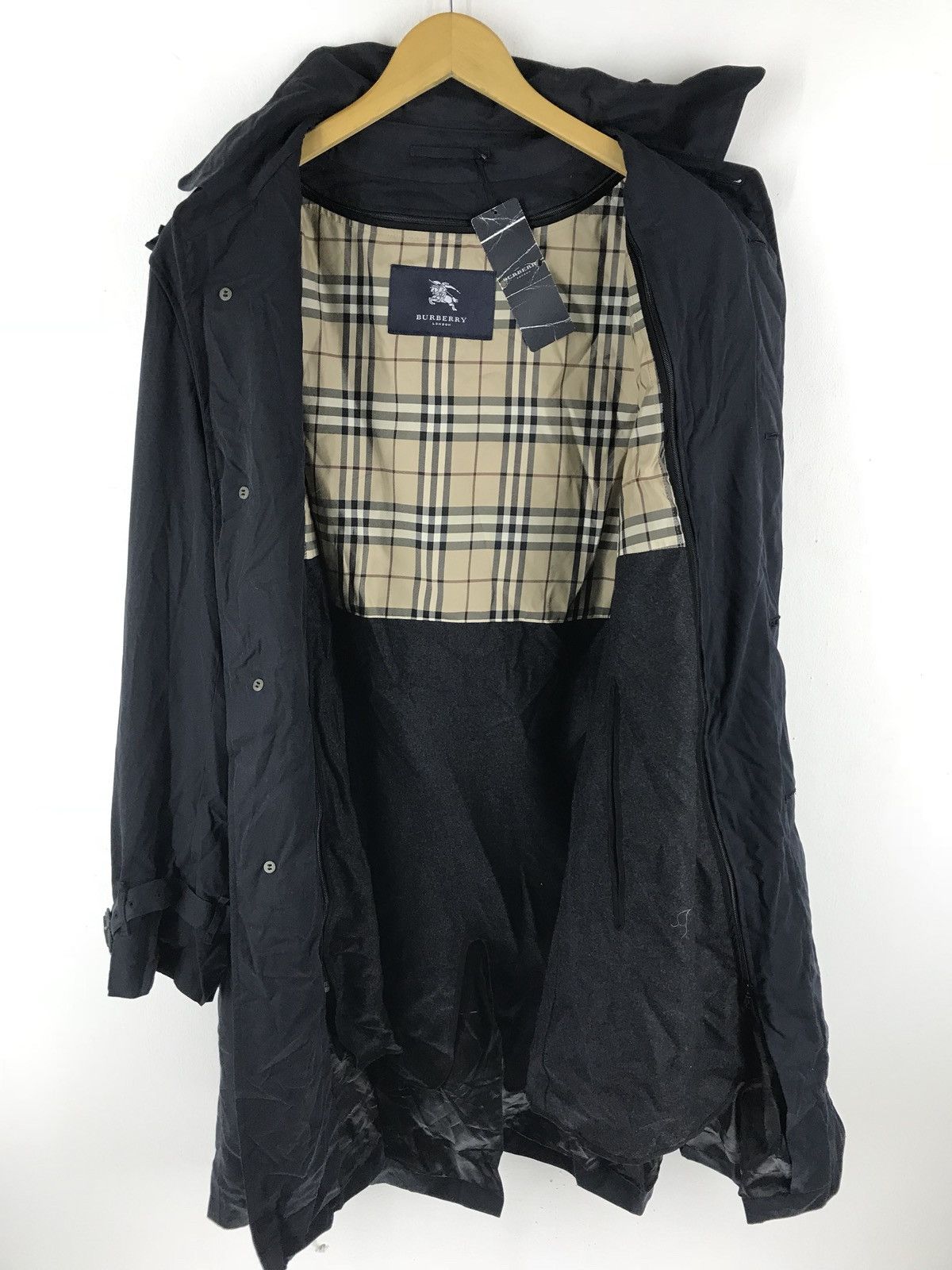 Burberry 🔥FINAL DROP🔥Burberry London Blue Black Nova Check Lining Size US L / EU 52-54 / 3 - 5 Thumbnail
