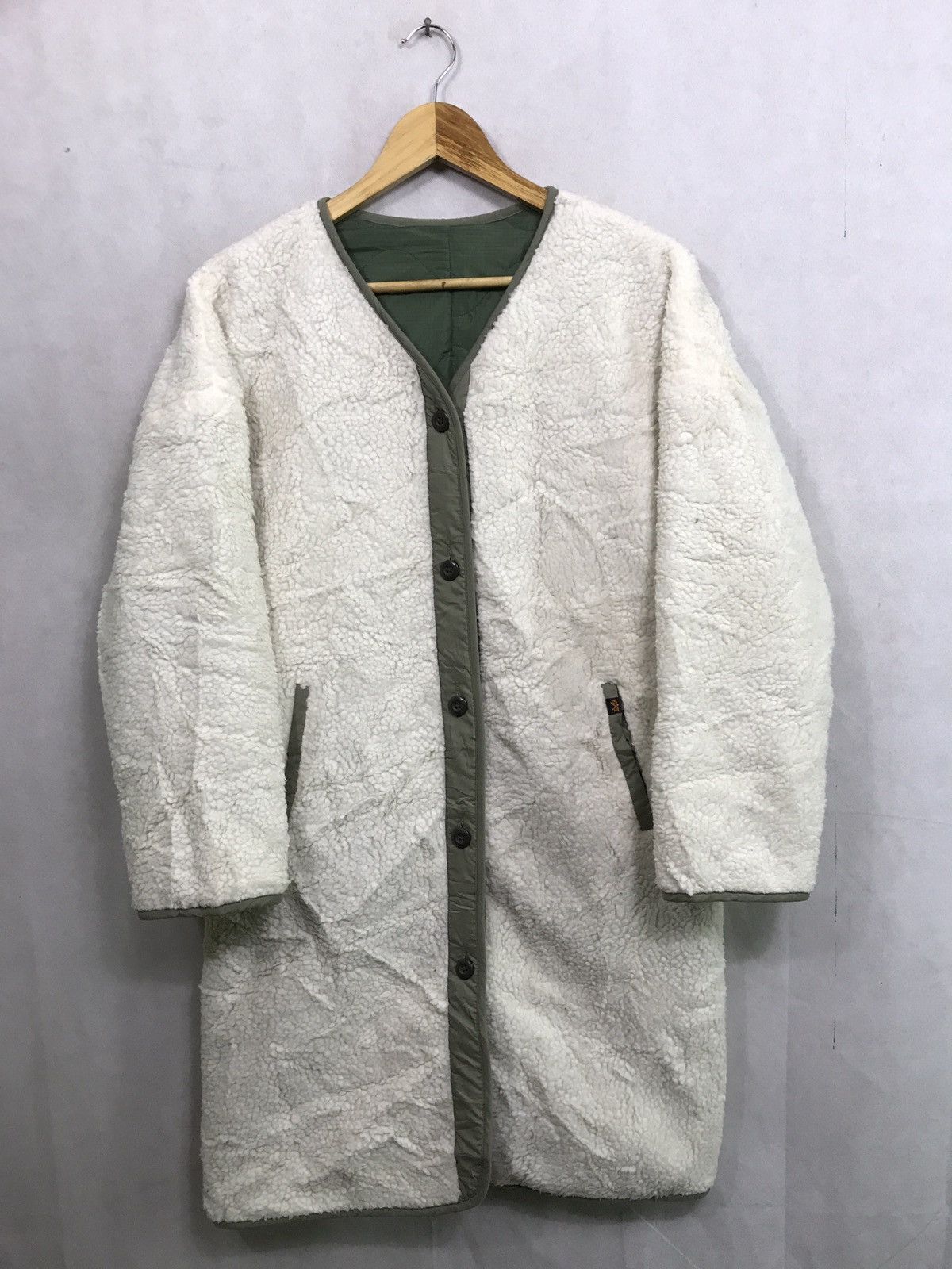Alpha Industries ALPHA INDUSTRIES REVERSIBLE SHERPA LONG JACKET Size US M / EU 48-50 / 2 - 2 Thumbnail