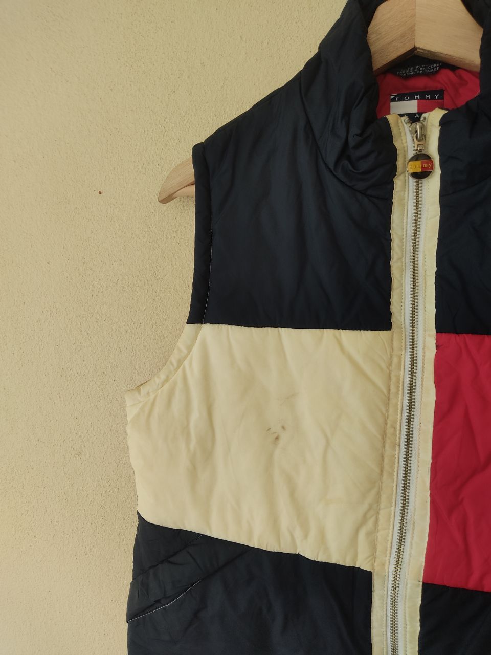 Tommy Hilfiger TOMMY HILFIGER FLAG PUFFER VEST Size US L / EU 52-54 / 3 - 10 Thumbnail
