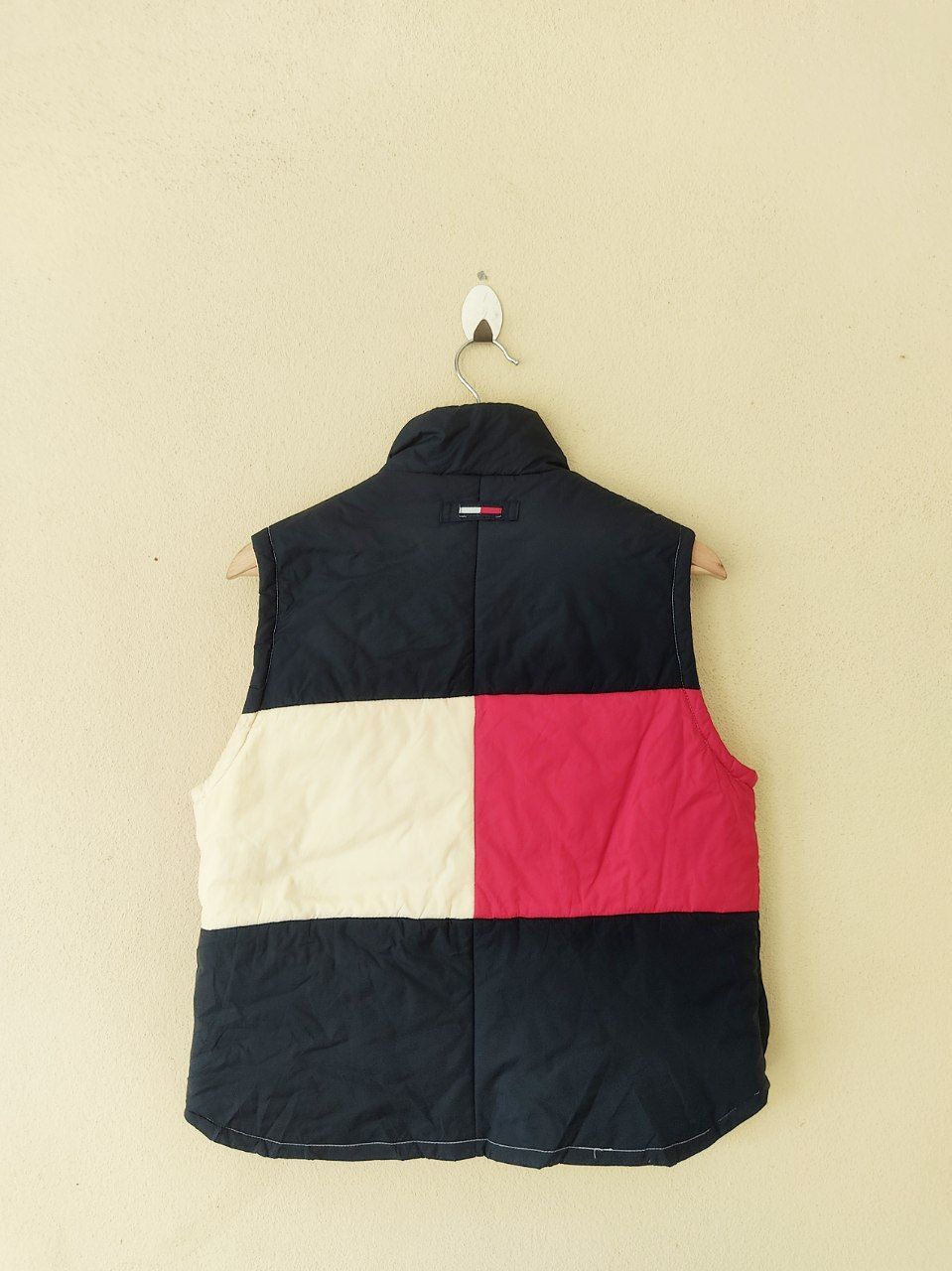Tommy Hilfiger TOMMY HILFIGER FLAG PUFFER VEST Size US L / EU 52-54 / 3 - 2 Thumbnail