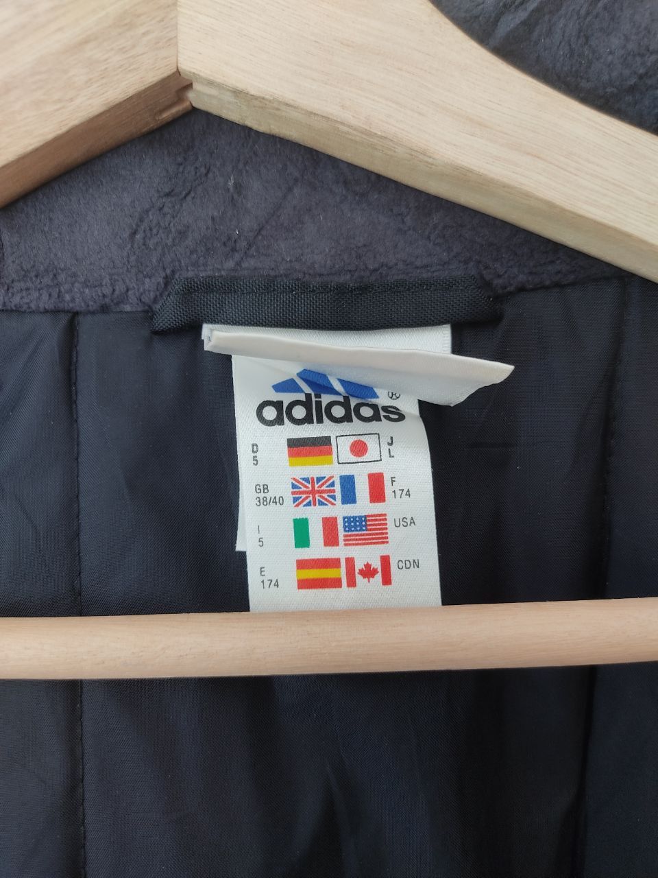 Adidas × Vintage Vintage Millennium Real Madrid Long Jacket 02:s Size US L / EU 52-54 / 3 - 7 Thumbnail