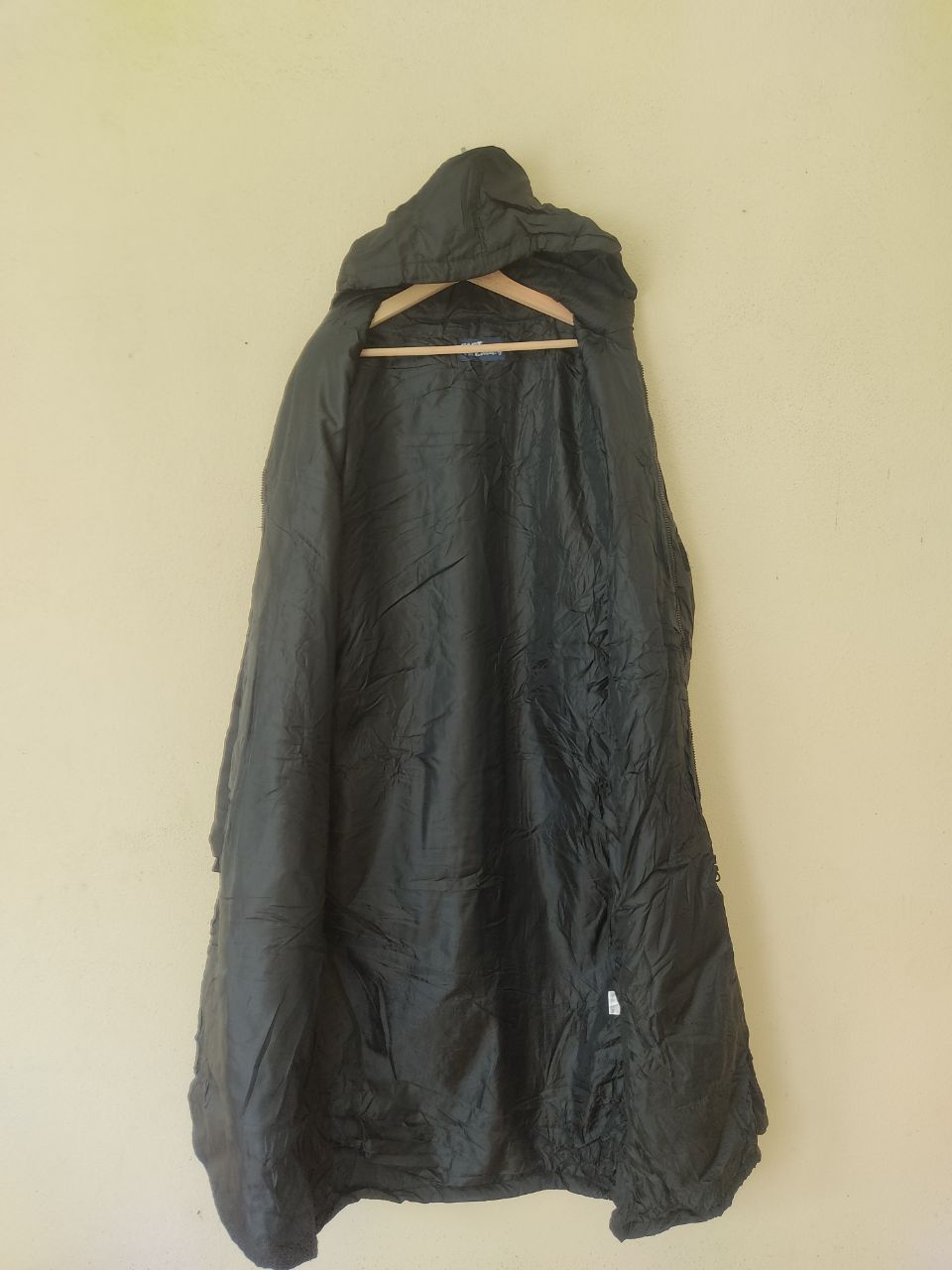 Vintage VINTAGE ENGLAND FOOTBAL LONG BLACK JACKET Size US L / EU 52-54 / 3 - 3 Thumbnail