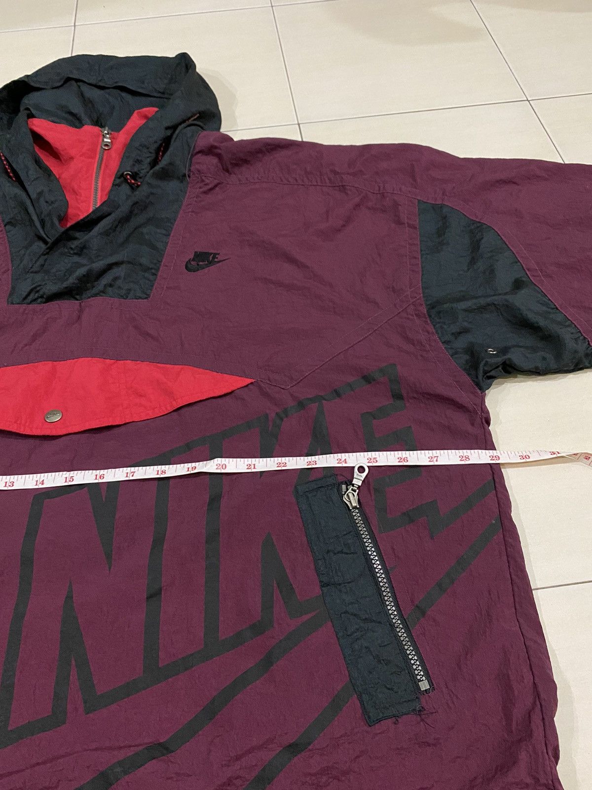 Nike Vintage Nike Hoodie Windbraker big logo swosh jacket Size US XXL / EU 58 / 5 - 19 Thumbnail