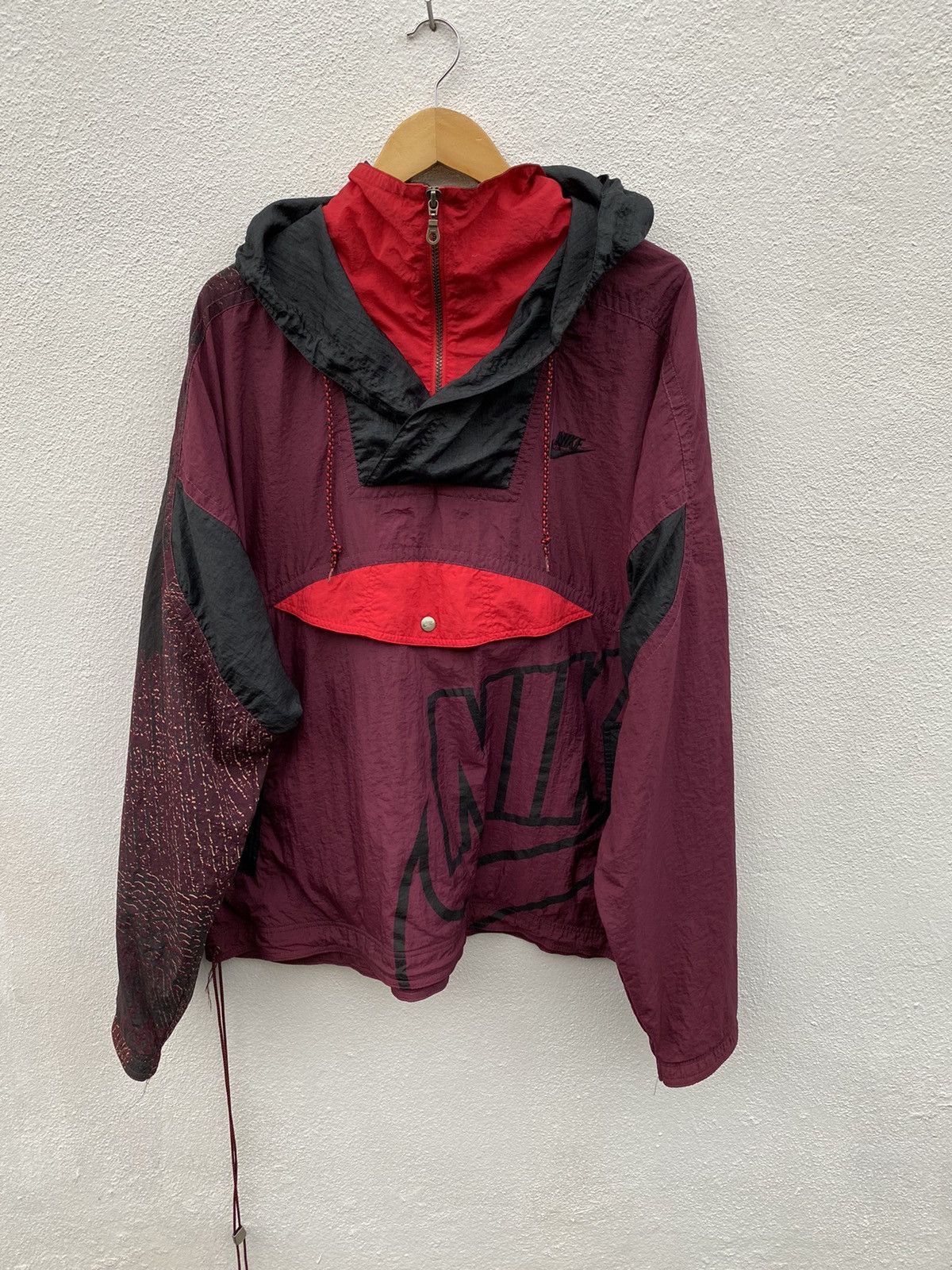 Nike Vintage Nike Hoodie Windbraker big logo swosh jacket Size US XXL / EU 58 / 5 - 1 Thumbnail