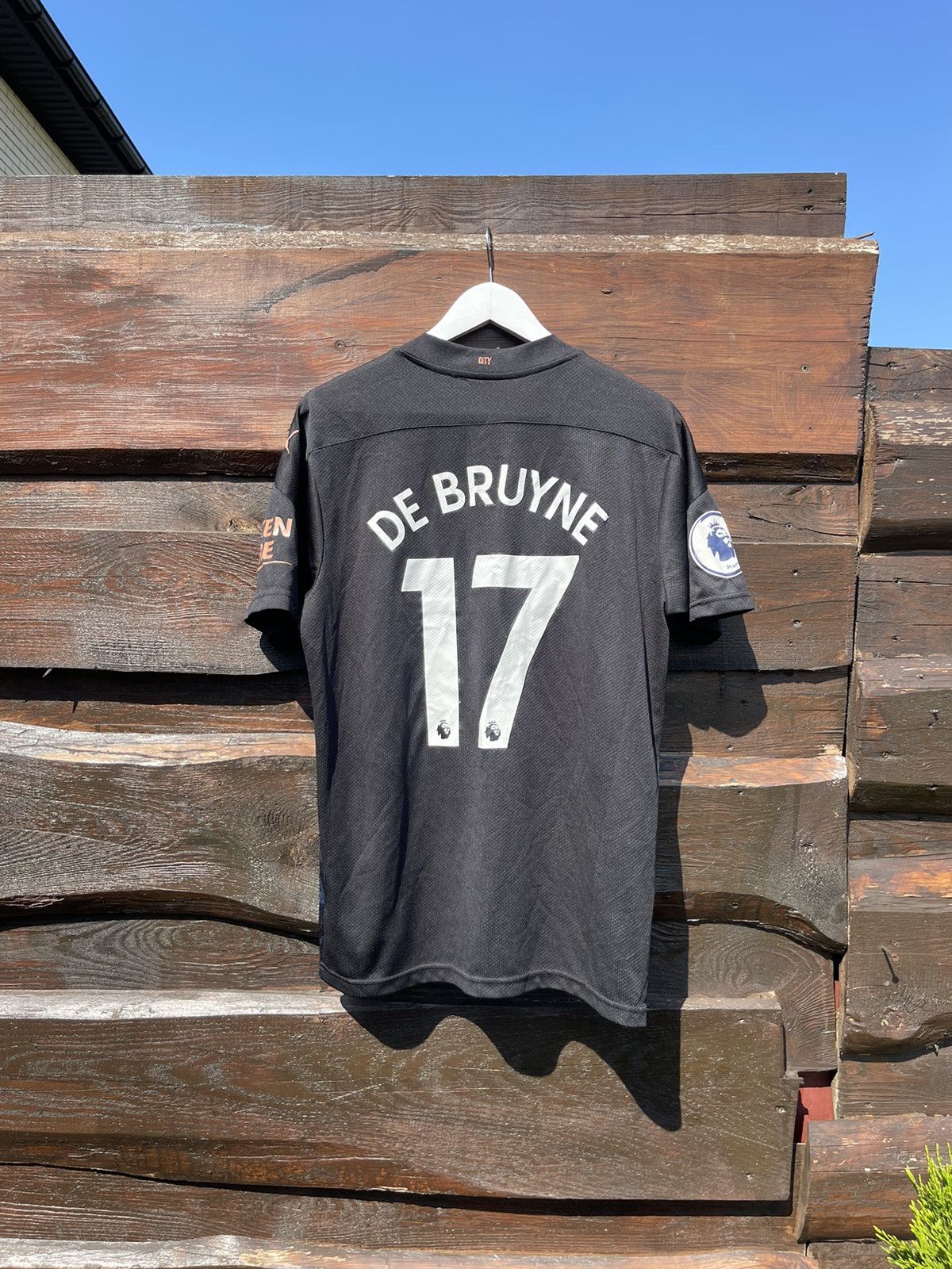 Puma 2021 De Bruyne #17 Puma Manchester City print jersey vintage Size US L / EU 52-54 / 3 - 10 Thumbnail