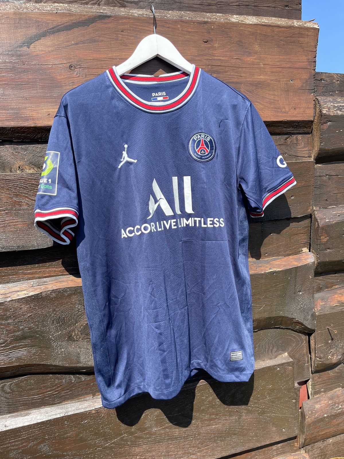Jordan Brand Messi Jordan PSG nike soccer jersey rare Size US L / EU 52-54 / 3 - 3 Thumbnail