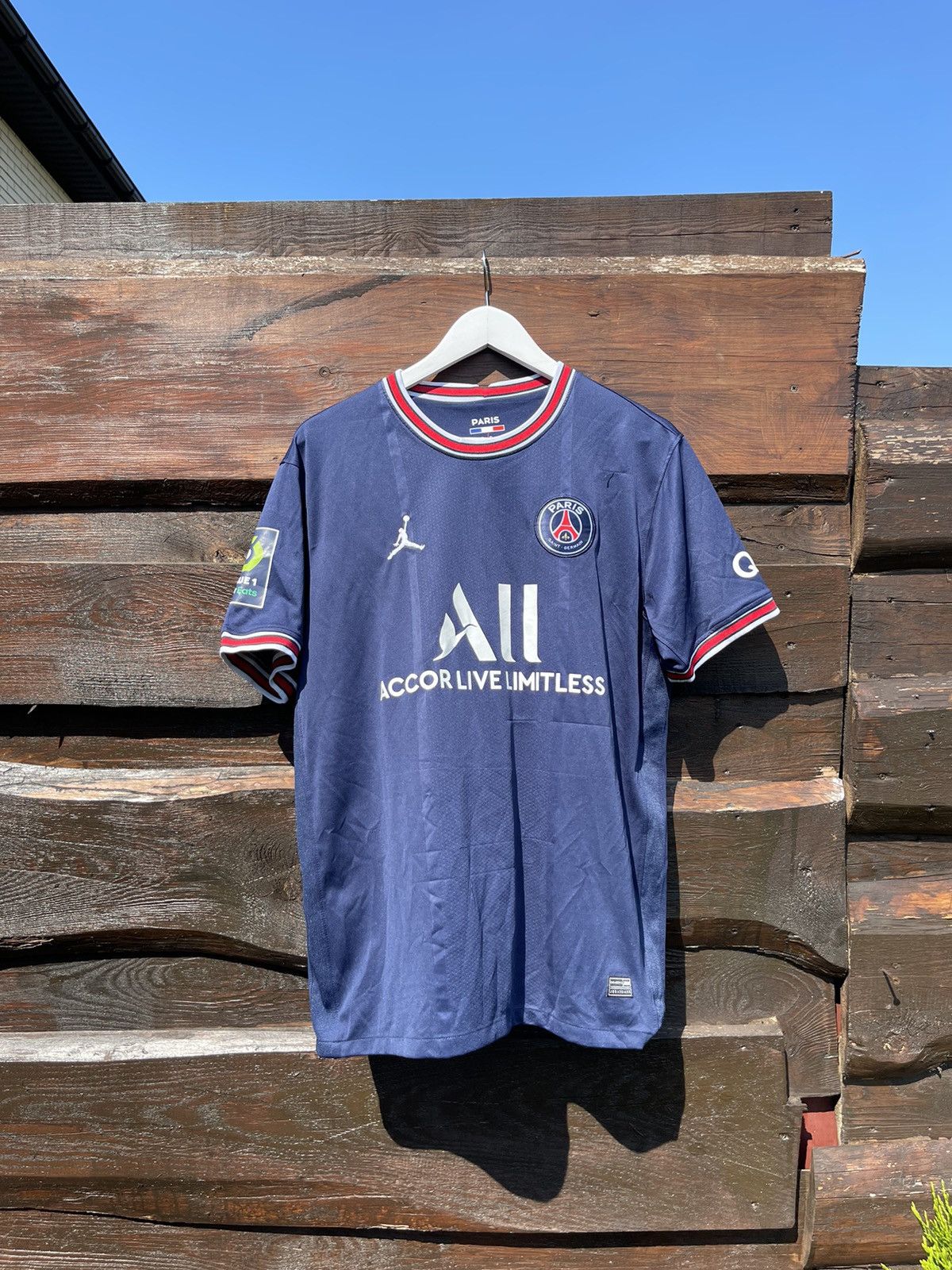 Jordan Brand Messi Jordan PSG nike soccer jersey rare Size US L / EU 52-54 / 3 - 1 Thumbnail