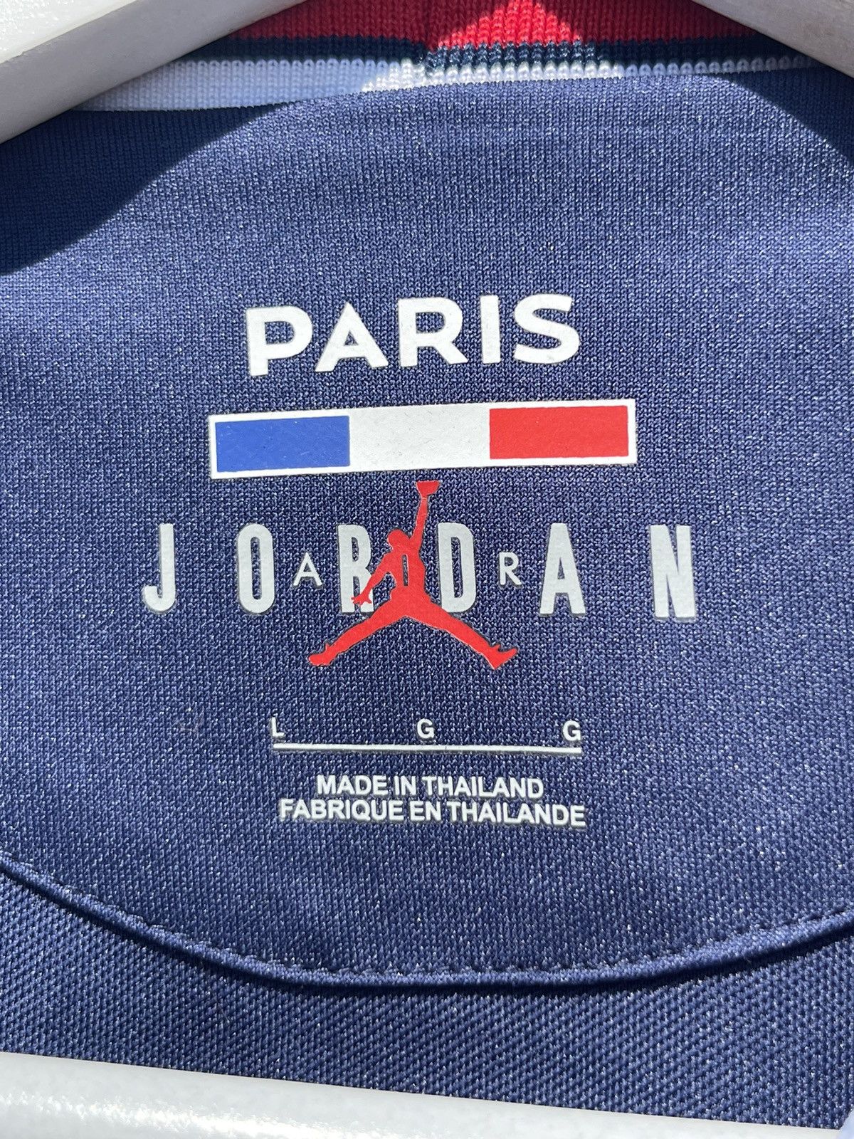 Jordan Brand Messi Jordan PSG nike soccer jersey rare Size US L / EU 52-54 / 3 - 10 Thumbnail
