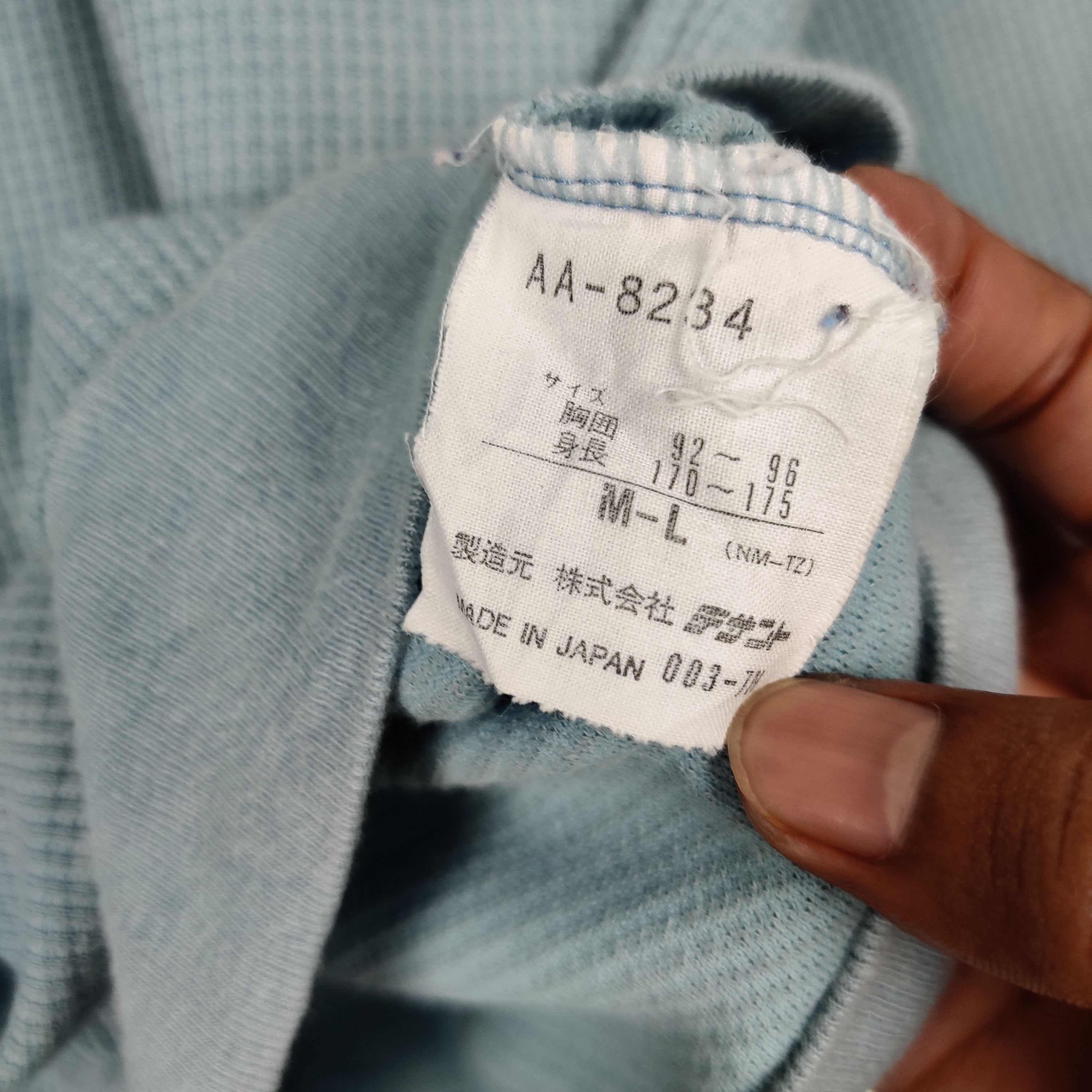 Adidas Vintage Adidas Sweatshirt Small Logo Embroidered Pullover Size US M / EU 48-50 / 2 - 3 Thumbnail
