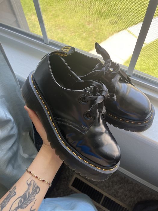 Dr. Martens HOLLY WOMEN'S LEATHER PLATFORM SHOES