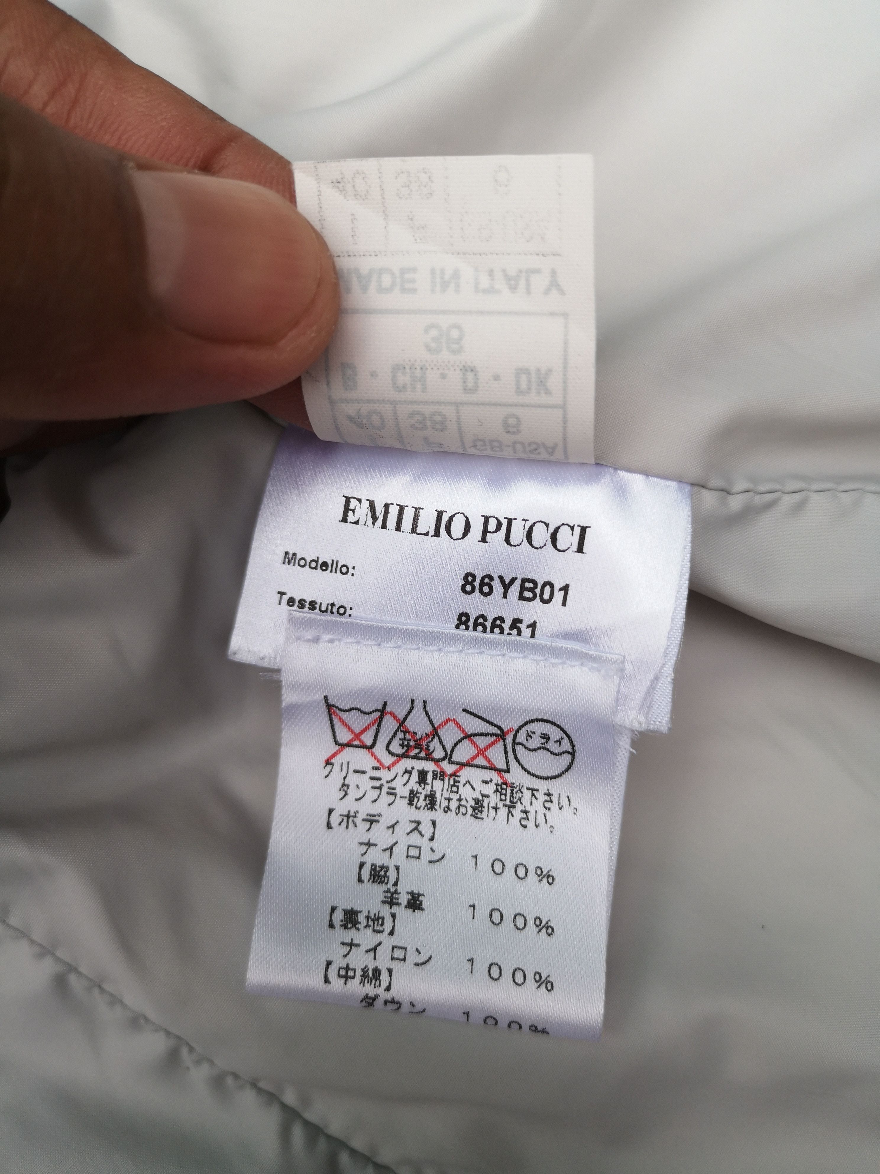 Emilio Pucci Nice Design Emilio Pucci Firenze Puffer Down Jacket Size S / US 4 / IT 40 - 15 Thumbnail