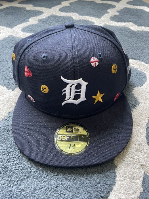 Vintage New Era detroit tigers fitted hat design star embroidered