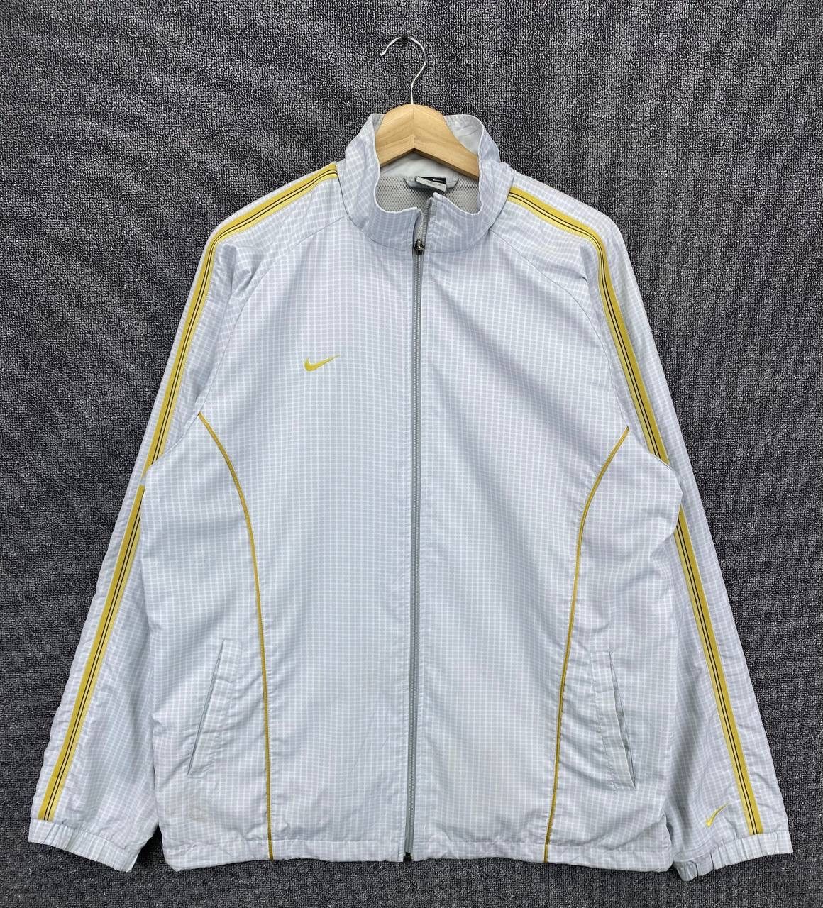 Nike Vintage Nike Checkered Shadow Plaid Light Jacket Size US XL / EU 56 / 4 - 1 Thumbnail