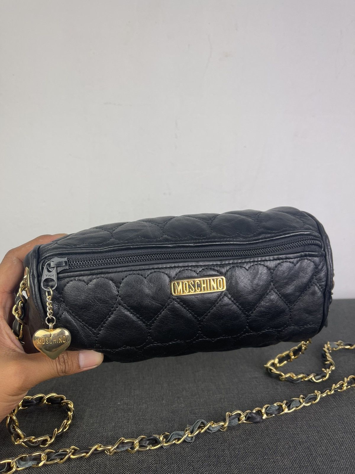 Moschino Steals🔥Moschino quilted Cylinder Black crossbody bag Size ONE SIZE - 15 Thumbnail