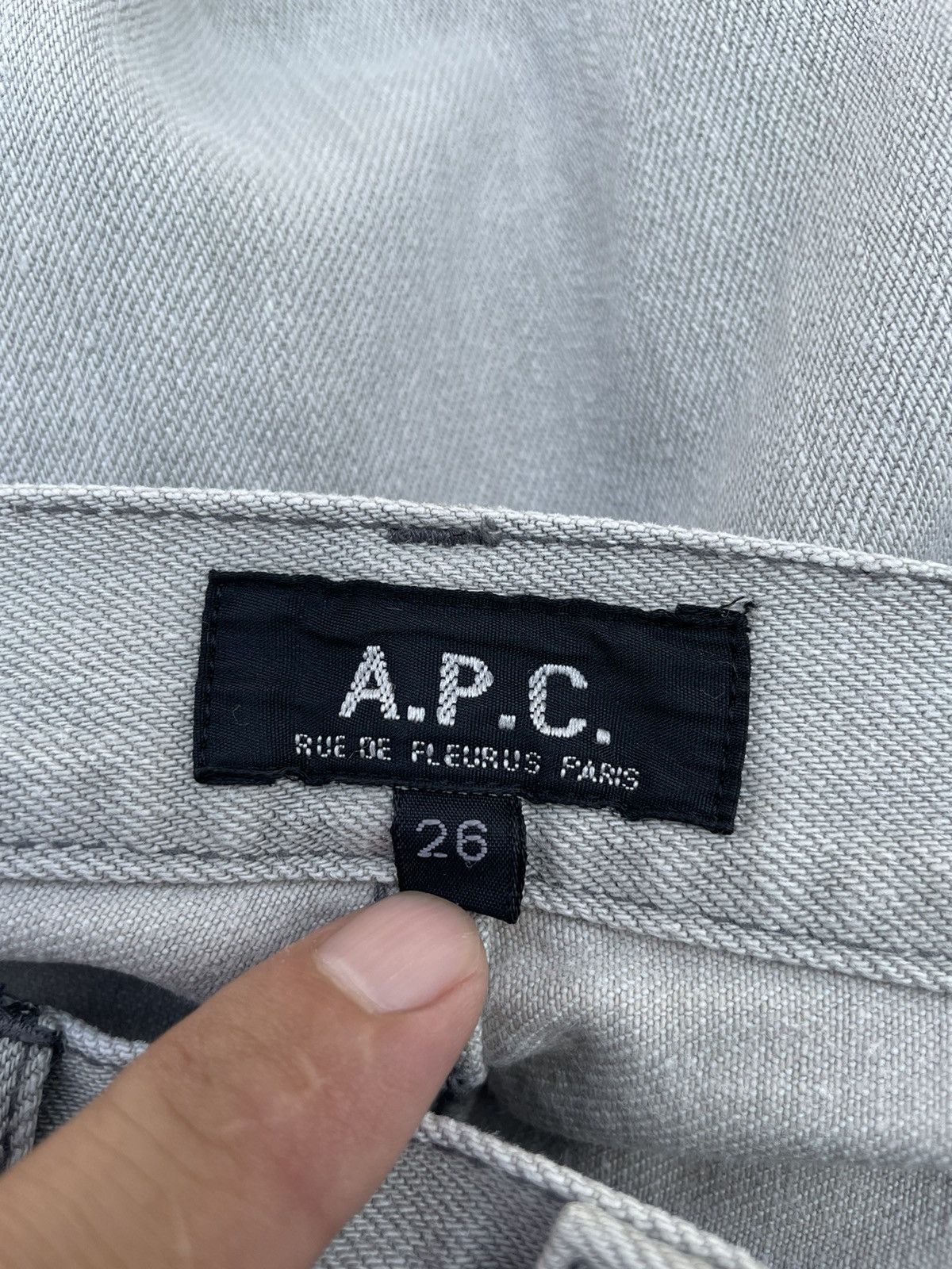 A.P.C. Vintage Flare A.P.C Jeans made in Japan Size US 26 / EU 42 - 12 Thumbnail