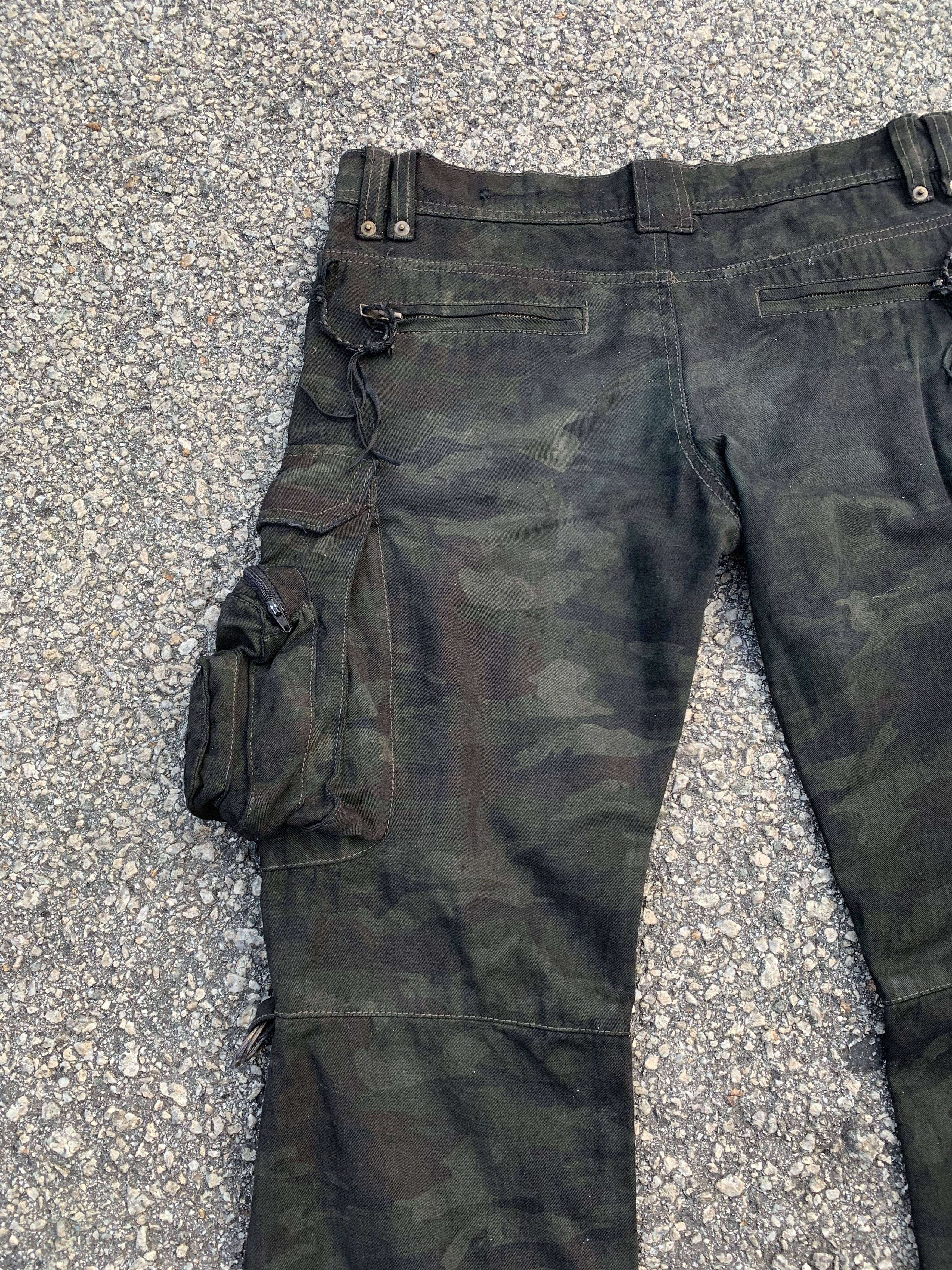 If Six Was Nine Cargo Pants Tie Dye Riot Boocut Multipocket Army 3D Pocket Size US 34 / EU 50 - 12 Thumbnail