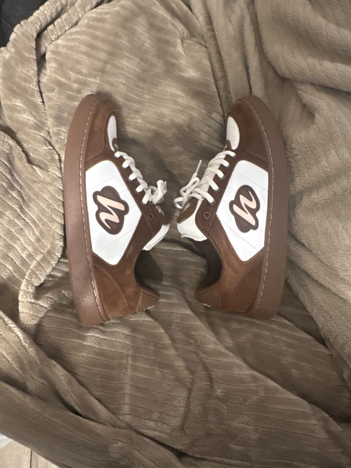 Holiday Brand Rambo brown white | Grailed