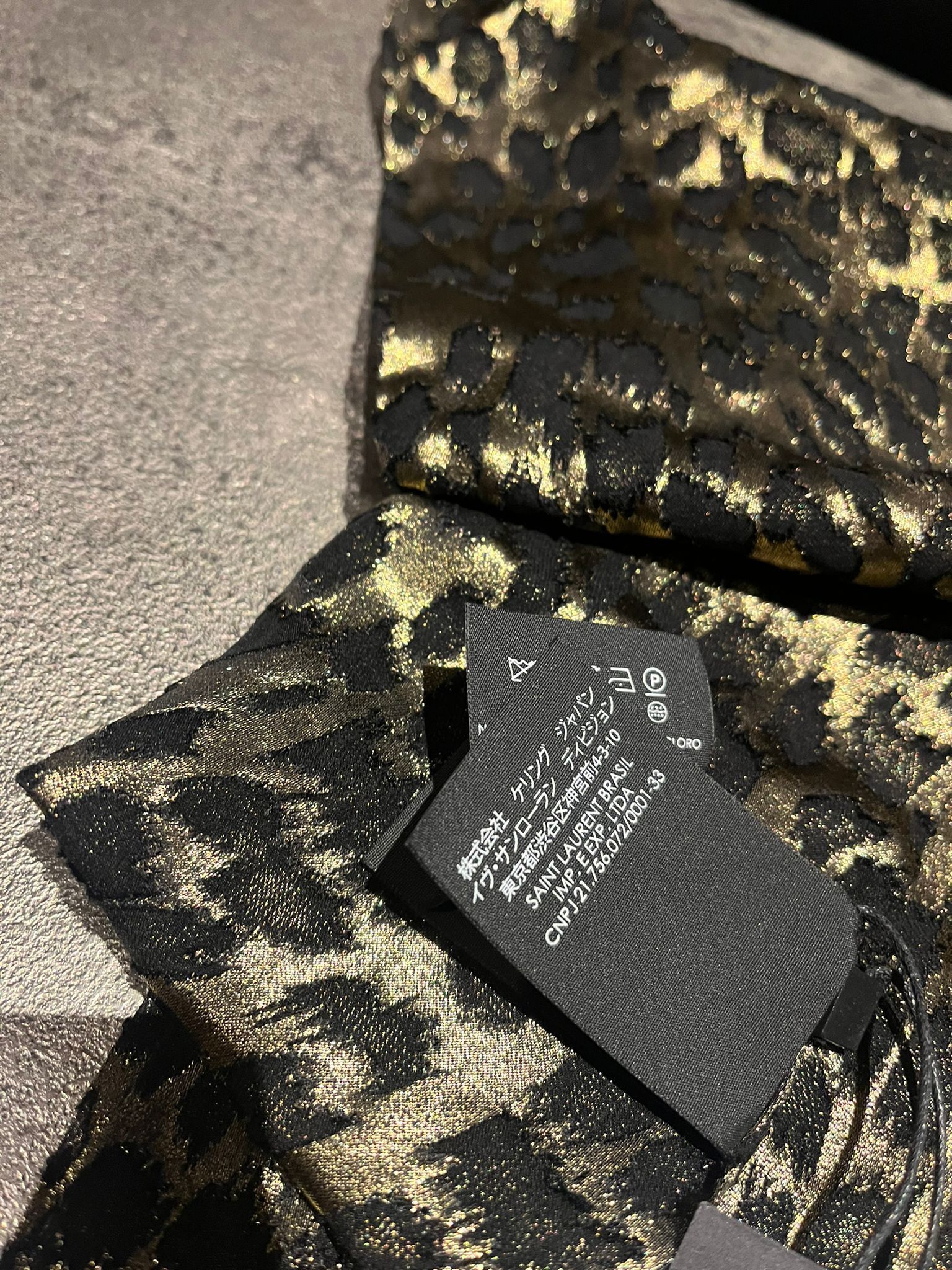Saint Laurent Paris Longue Lavalliere in Black & Gold Size ONE SIZE - 12 Thumbnail