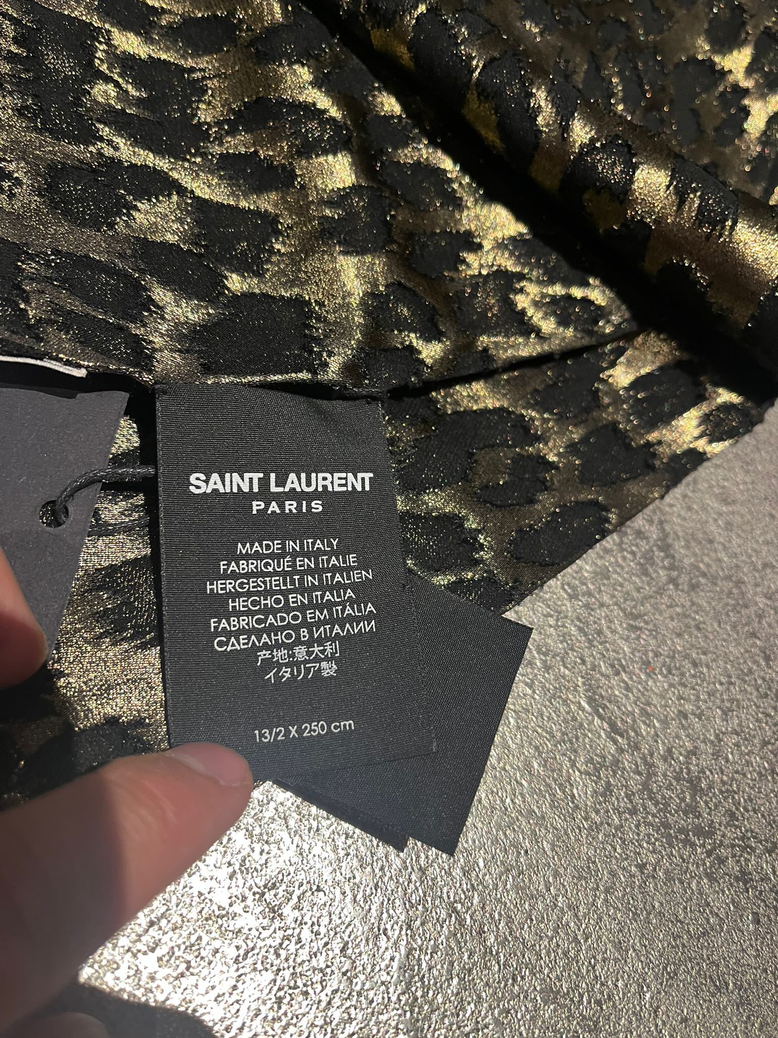 Saint Laurent Paris Longue Lavalliere in Black & Gold Size ONE SIZE - 15 Thumbnail