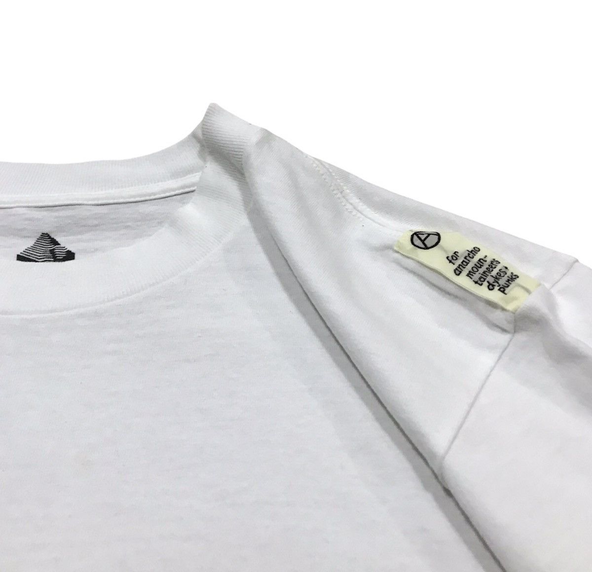 General Research 12SS “Fowl “ T-Shirt Size US M / EU 48-50 / 2 - 3 Thumbnail