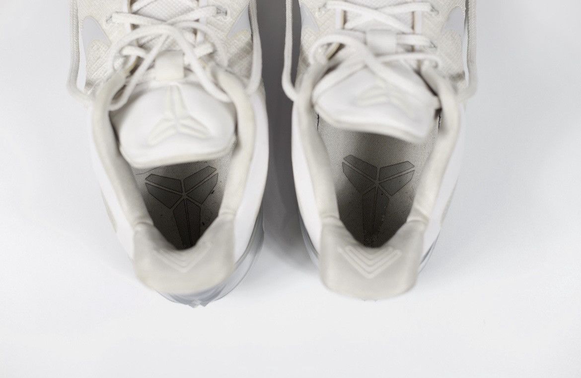 Nike Nike Kobe A.D. Chrome Size US 12 / EU 45 - 12 Thumbnail