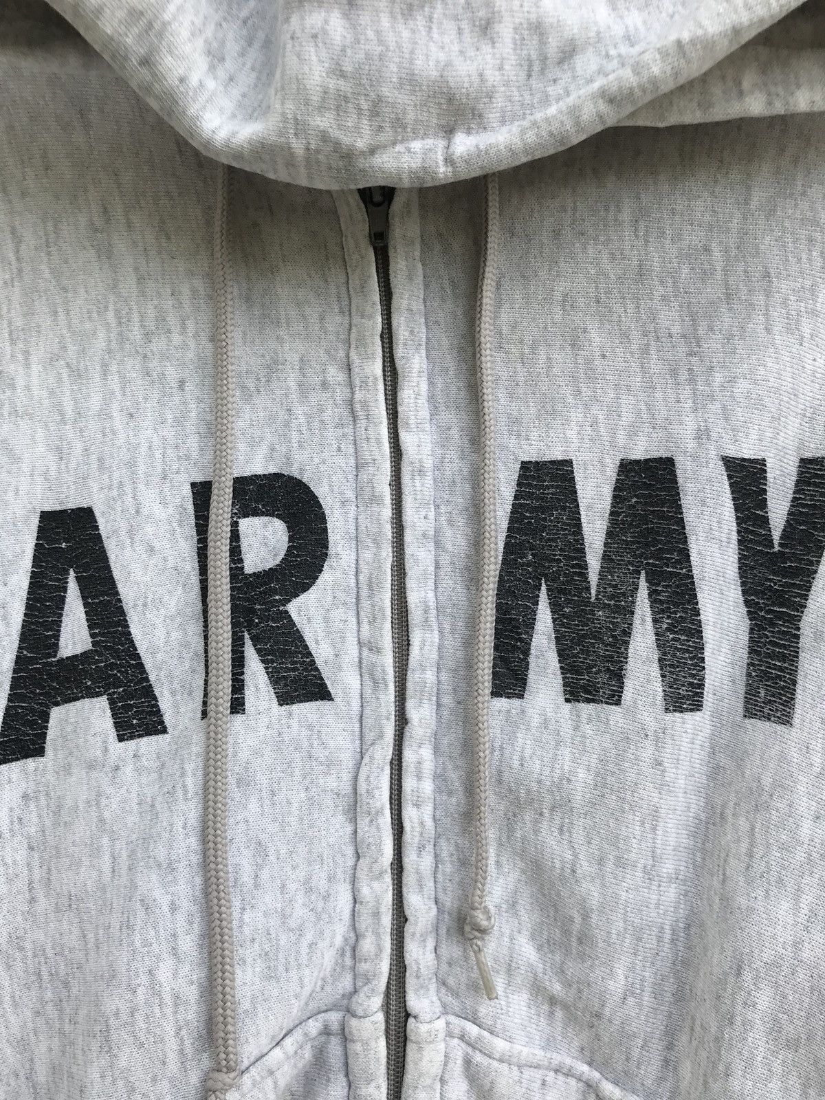 Vintage Vintage ARMY PHYSICAL FITNESS Hoodie Sweatshirt Size US S / EU 44-46 / 1 - 3 Thumbnail