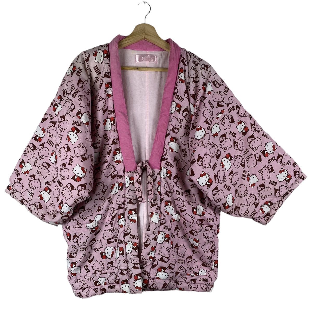 Japanese Brand Vintage Kimono Hello Kitty Full print Cardigan Kimono Jacket Size US L / EU 52-54 / 3 - 1 Thumbnail