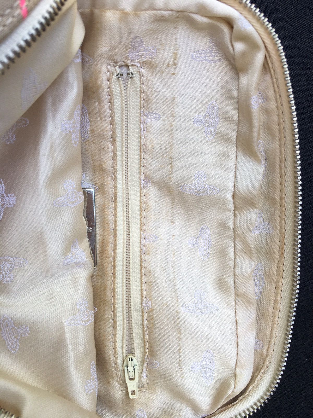 Vivienne Westwood Vintage Rare Vivienne Westwood Sling Bag Size ONE SIZE - 22 Thumbnail