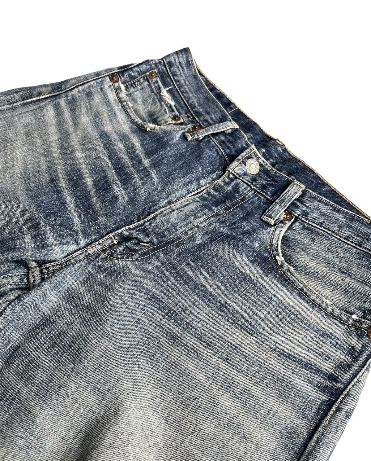 Levi's × Vintage Levis 505 e 2005 Japan Vintage Distressed Denim Size US 31 - 9 Thumbnail