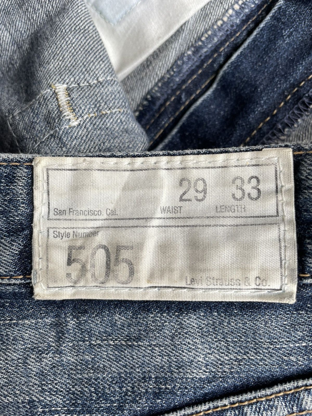 Levi's × Vintage Levis 505 e 2005 Japan Vintage Distressed Denim Size US 31 - 16 Thumbnail