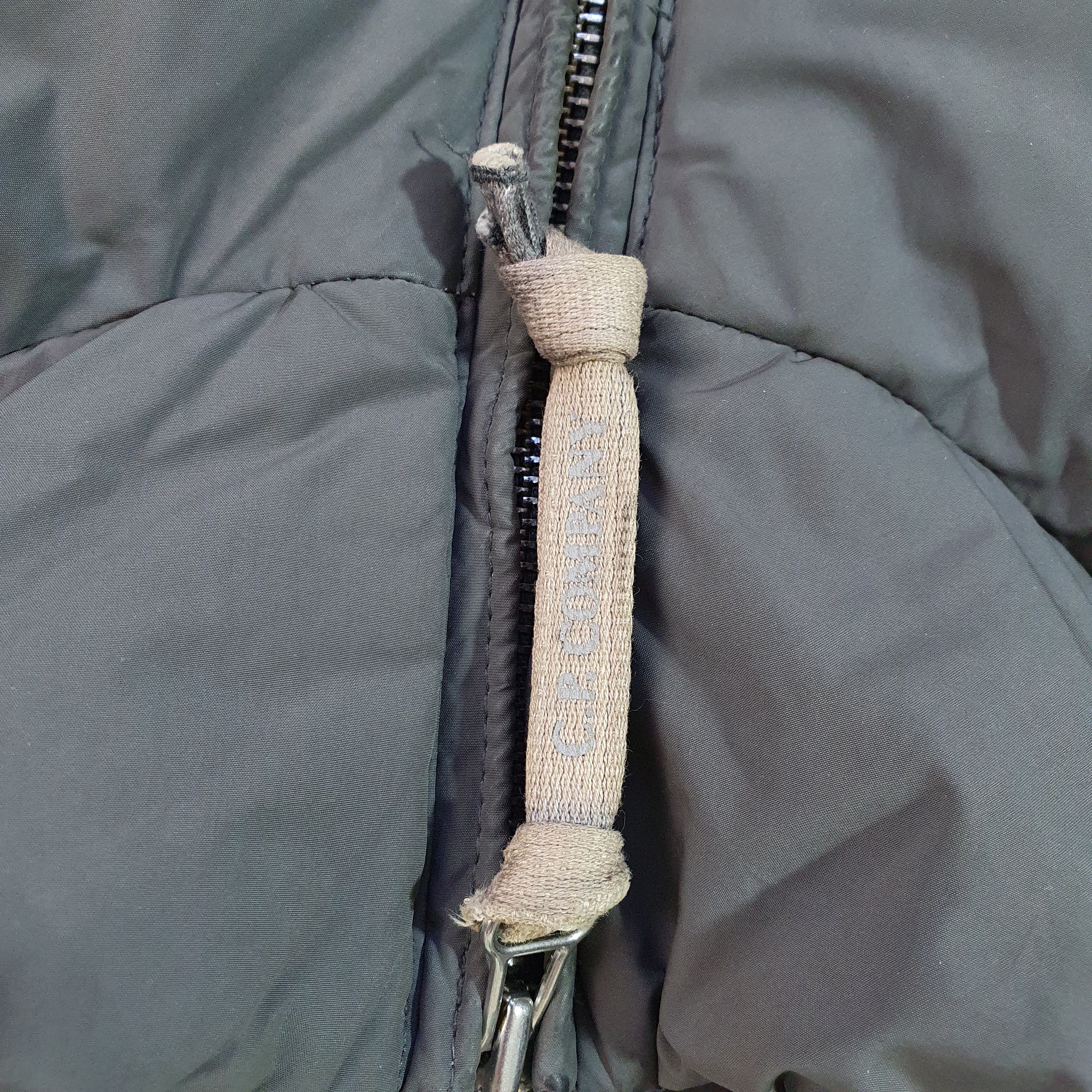 C.P. Company × Vintage 2007 Vintage CP COMPANY Nylon DOWN Vest Made in Italy Size US M / EU 48-50 / 2 - 12 Thumbnail