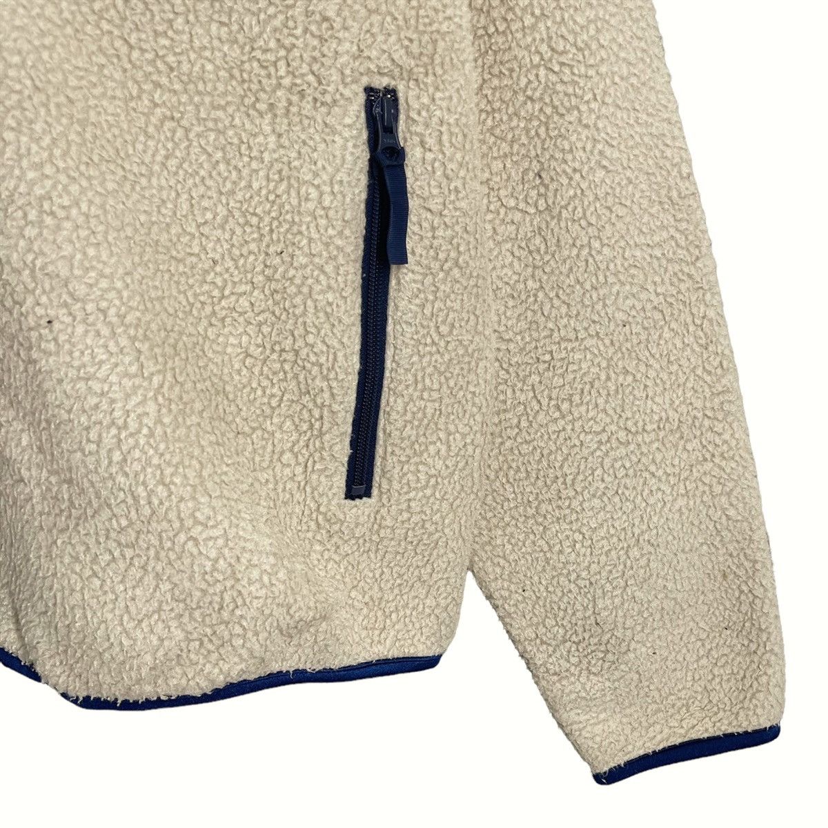 Japanese Brand Vintage Lacoste Small Logo Zipper Fleece Size L Size US M / EU 48-50 / 2 - 5 Thumbnail