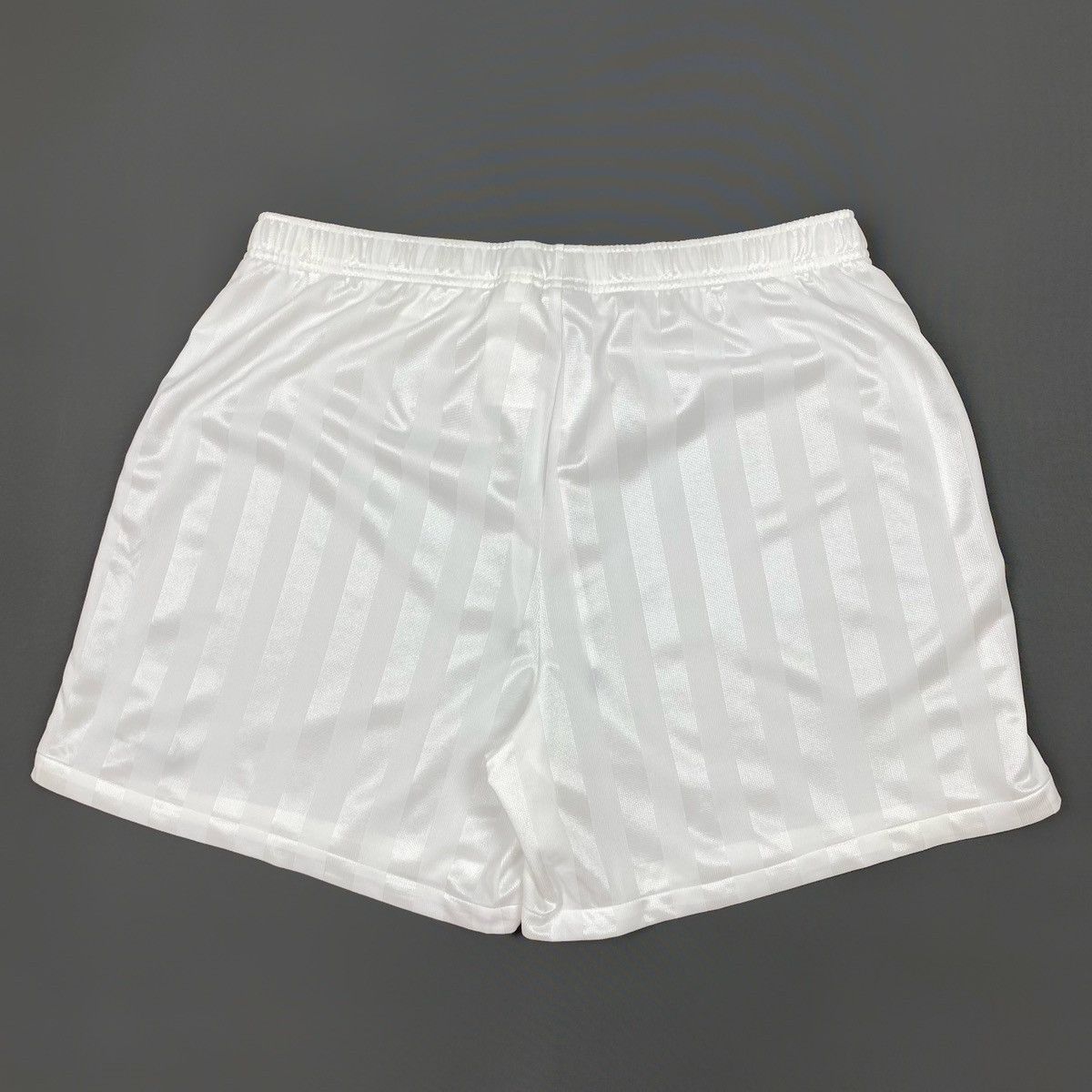 Nike Y2K Nike Swoosh Logo Stripped Shorts Size US 36 / EU 52 - 5 Thumbnail